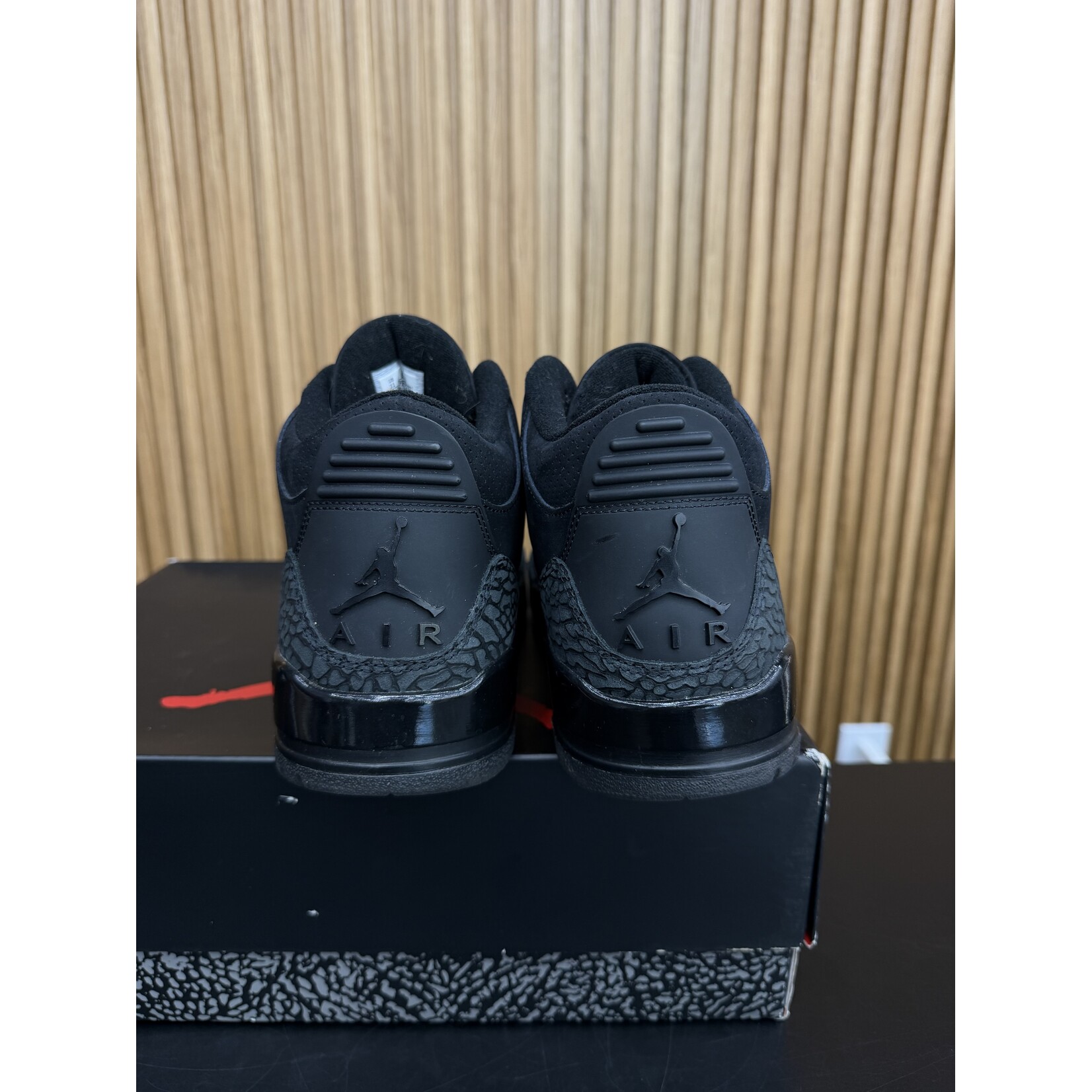 Jordan Jordan 3 Retro Black Cat (2025) Size 11, PREOWNED