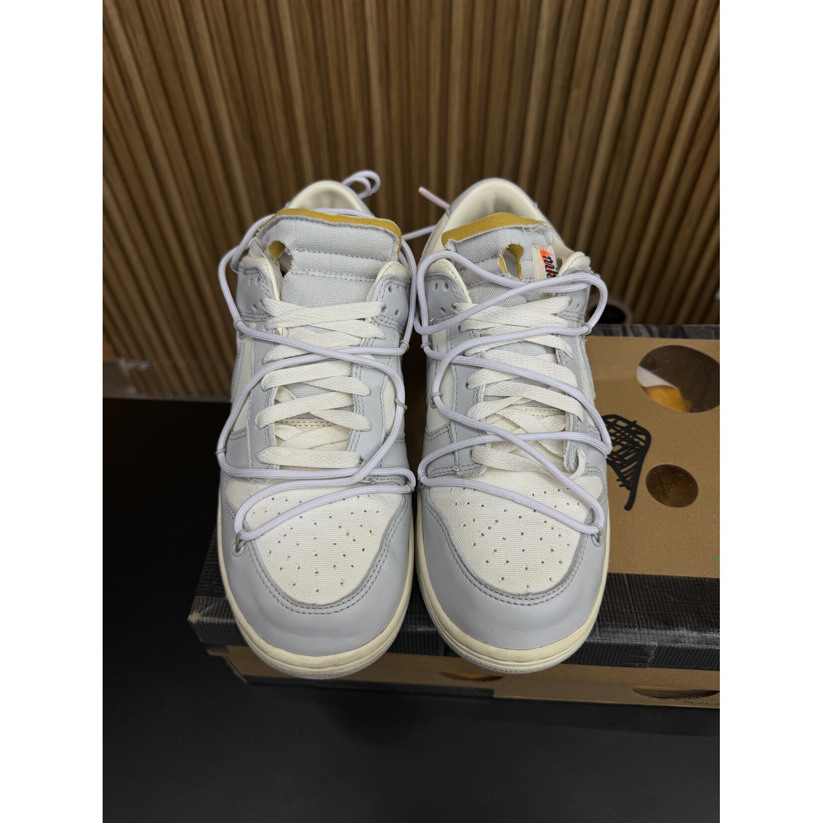 Nike Nike Dunk Low Off-White 'Lot 49' Size 9.5, PREOWNED*