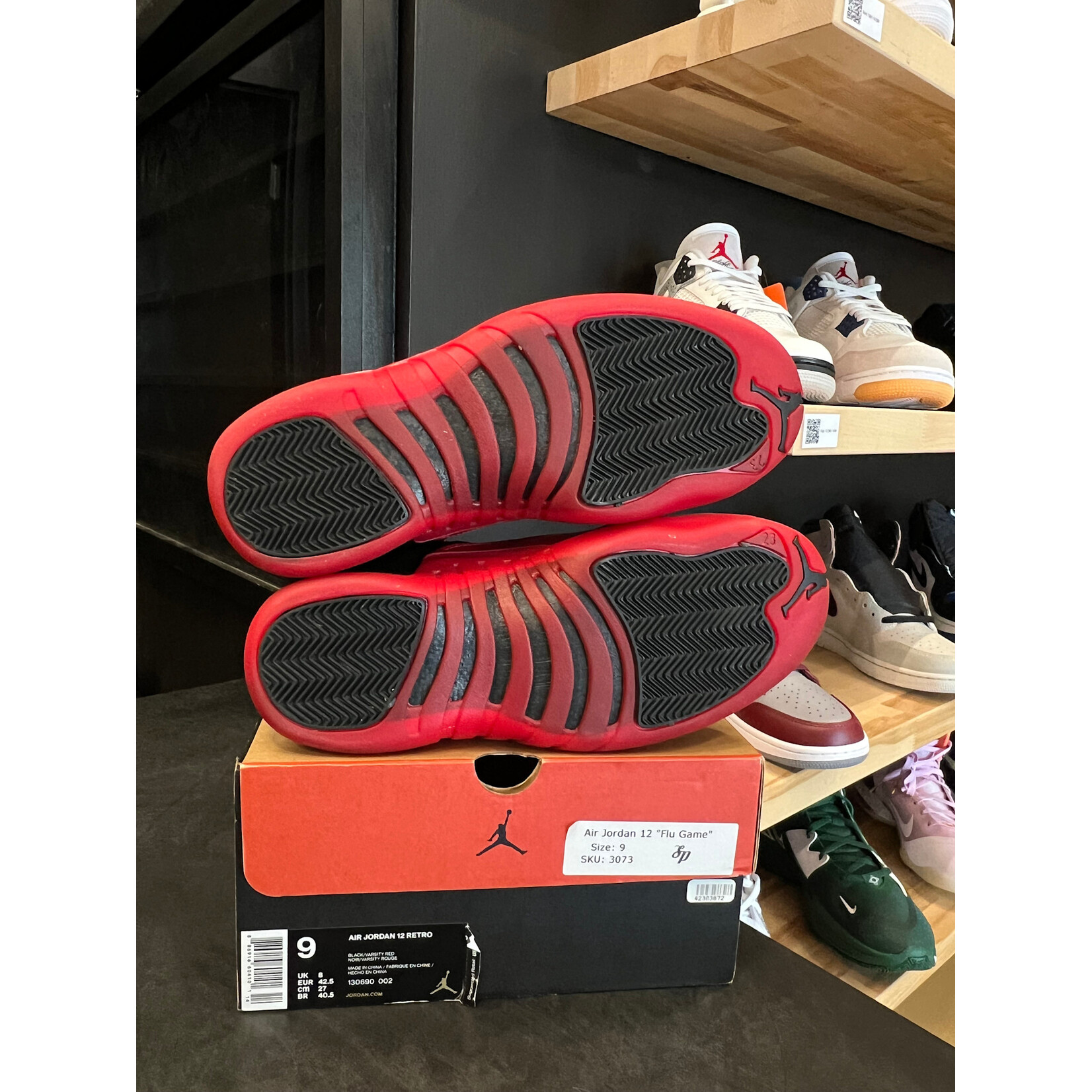 Jordan Jordan 12 Retro Flu Game (2016) Size 9, PREOWNED