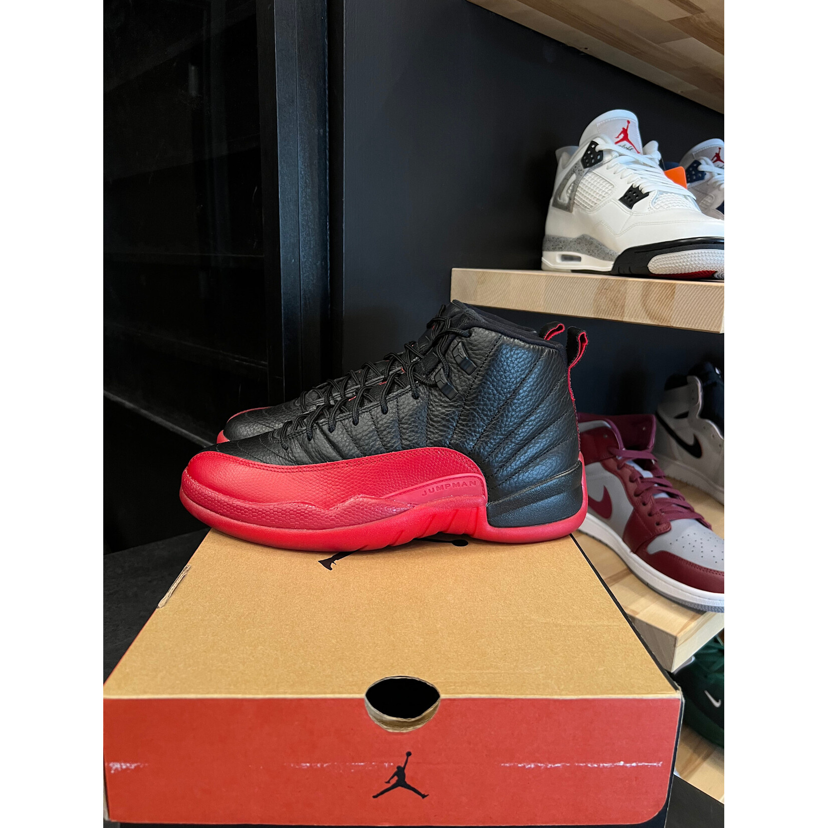 Jordan Jordan 12 Retro Flu Game (2016) Size 9, PREOWNED