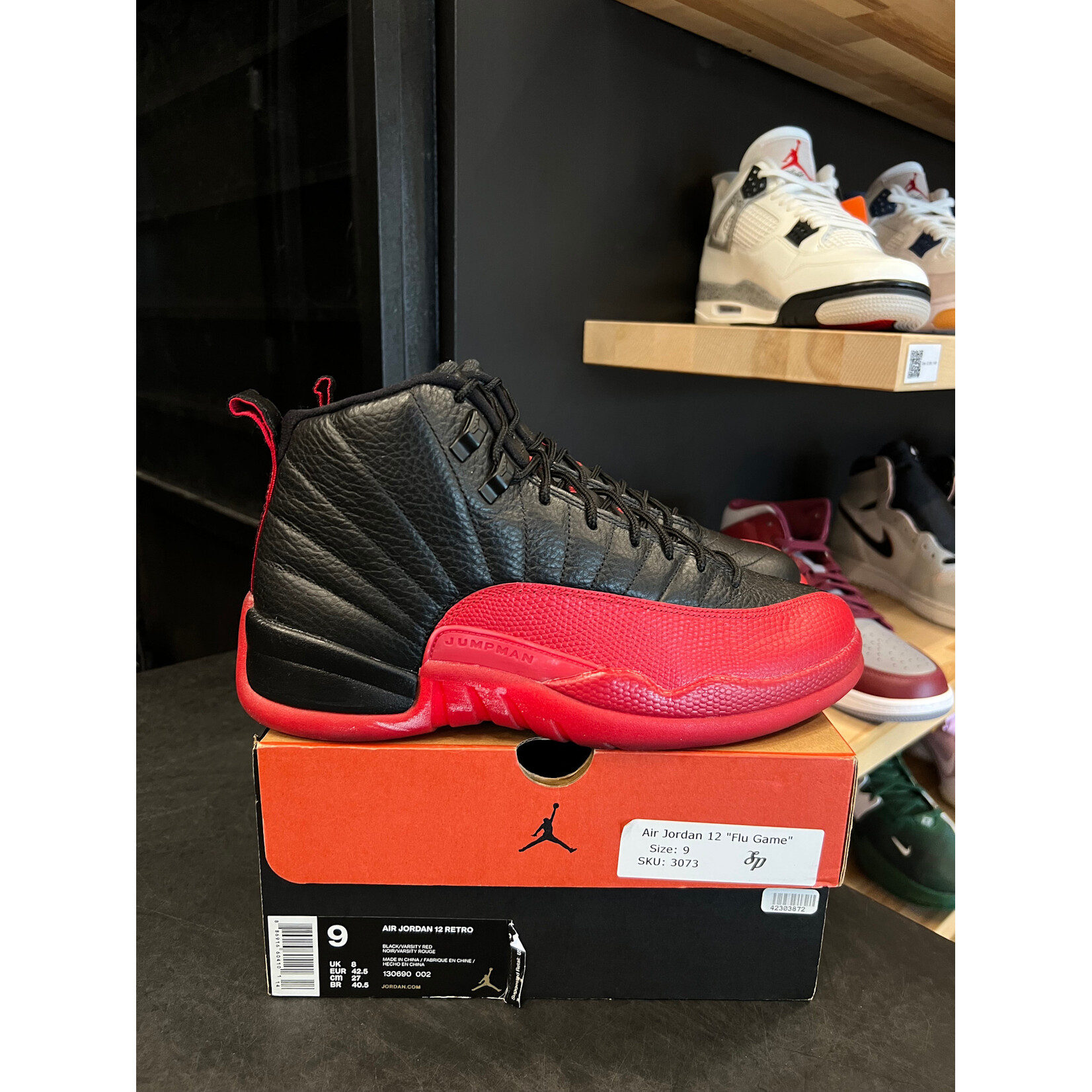 Jordan Jordan 12 Retro Flu Game (2016) Size 9, PREOWNED