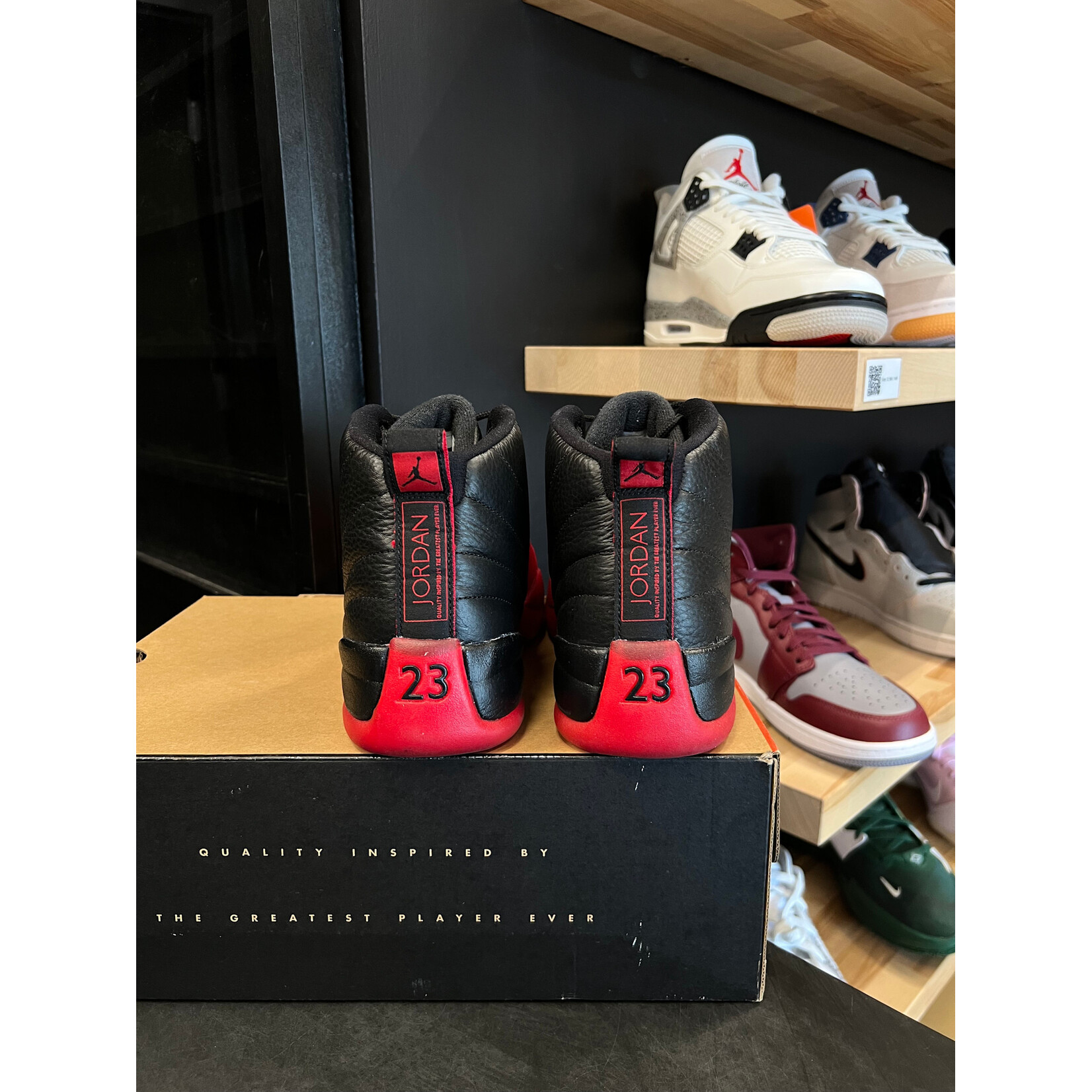 Jordan Jordan 12 Retro Flu Game (2016) Size 9, PREOWNED