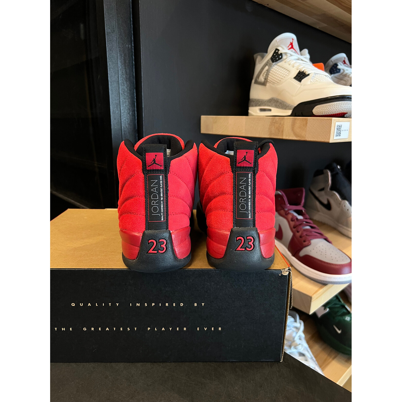 Jordan Jordan 12 Retro Reverse Flu Game Size 8.5, PREOWNED