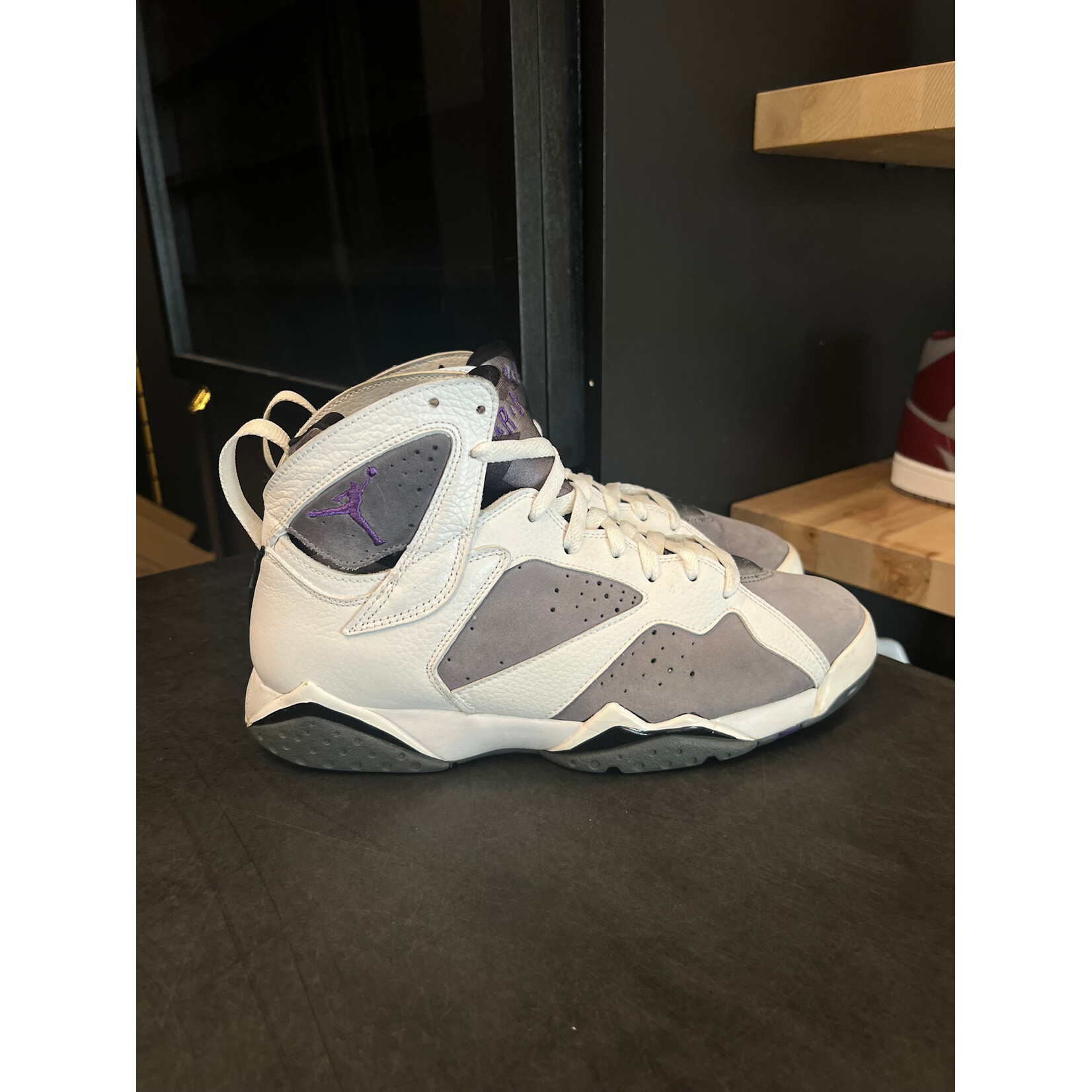 Jordan Jordan 7 Retro Flint Size 8.5, PREOWNED*