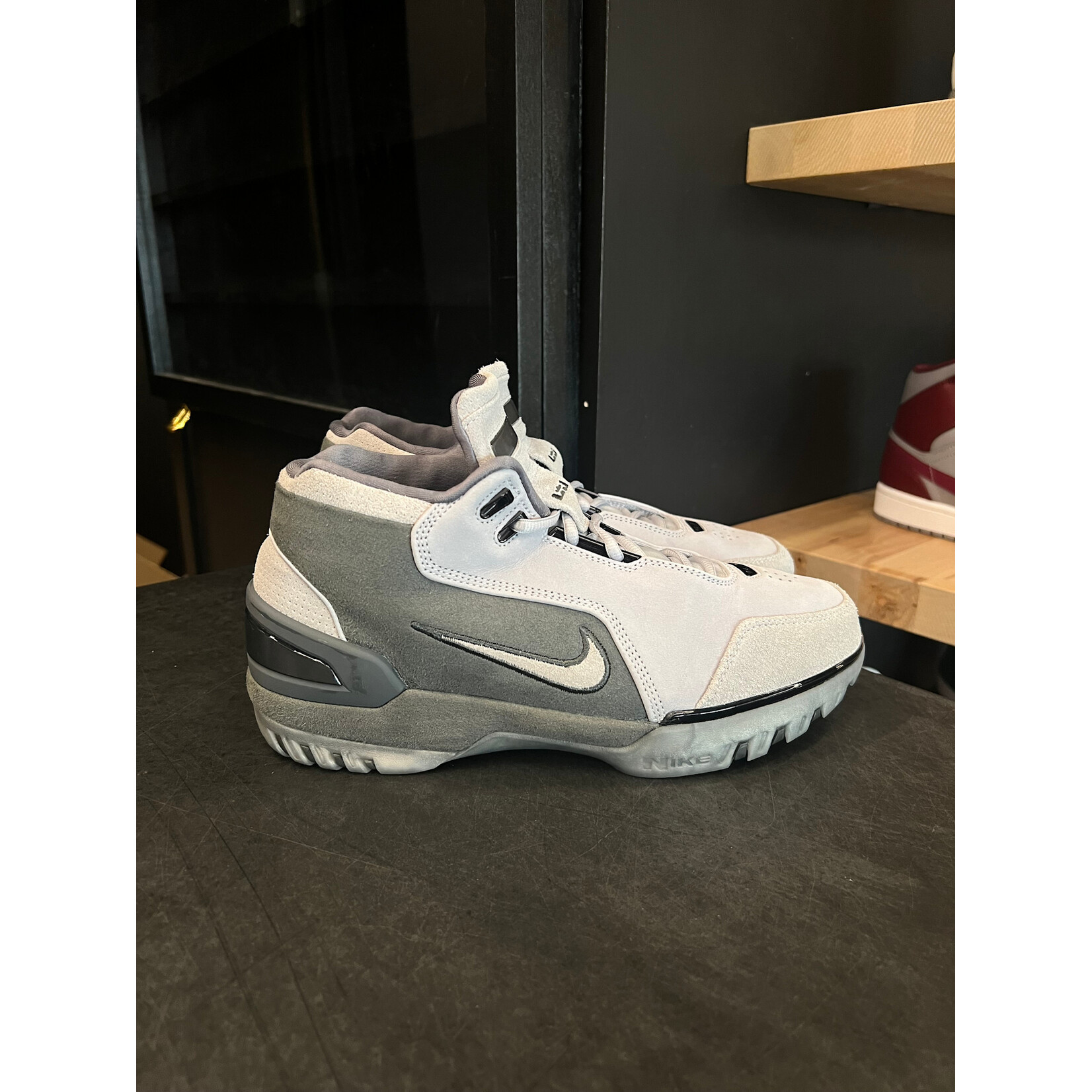 Nike Nike Air Zoom Generation Dark Grey Size 8.5, PREOWNED*