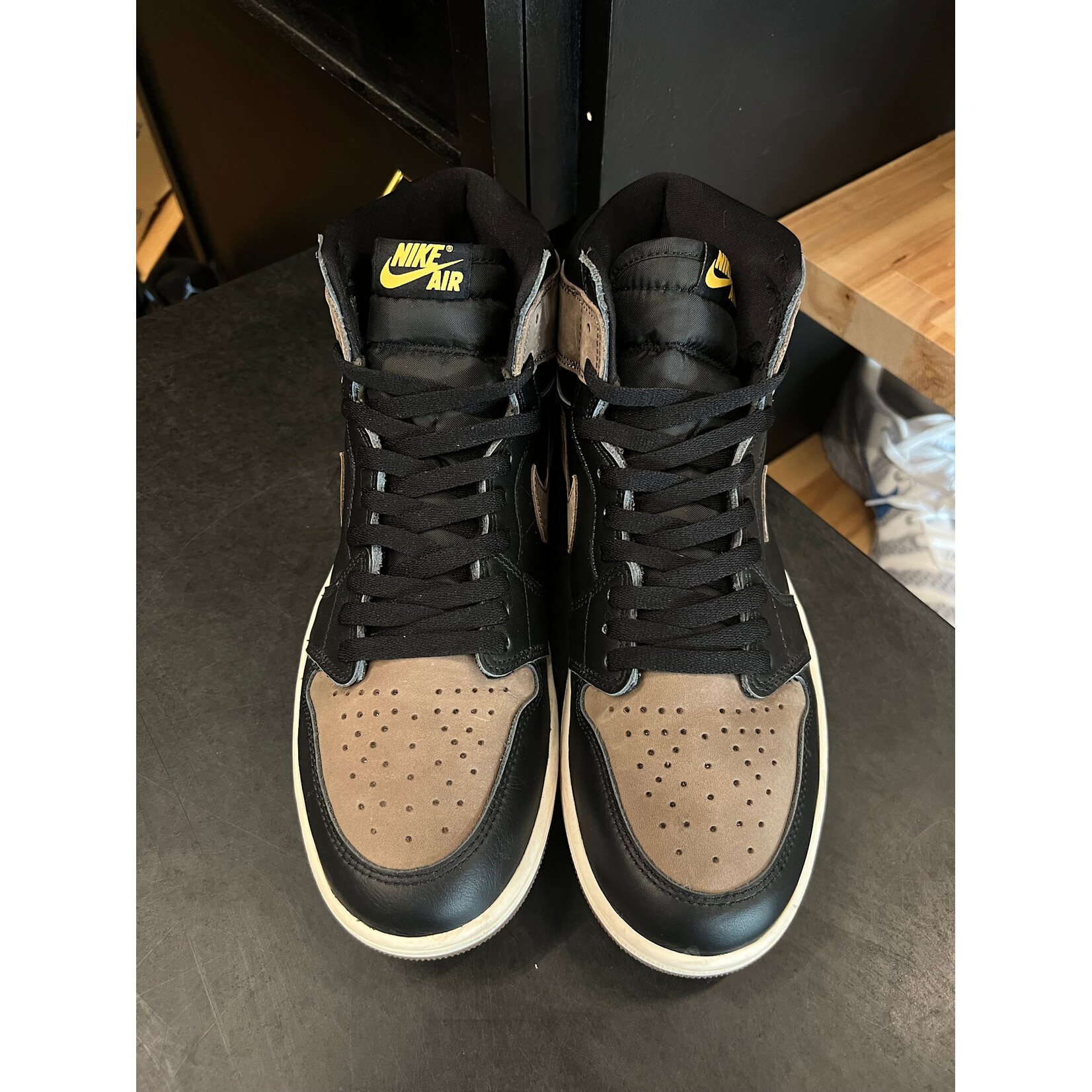 Jordan Jordan 1 Retro High OG Palomino Size 10, PREOWNED*