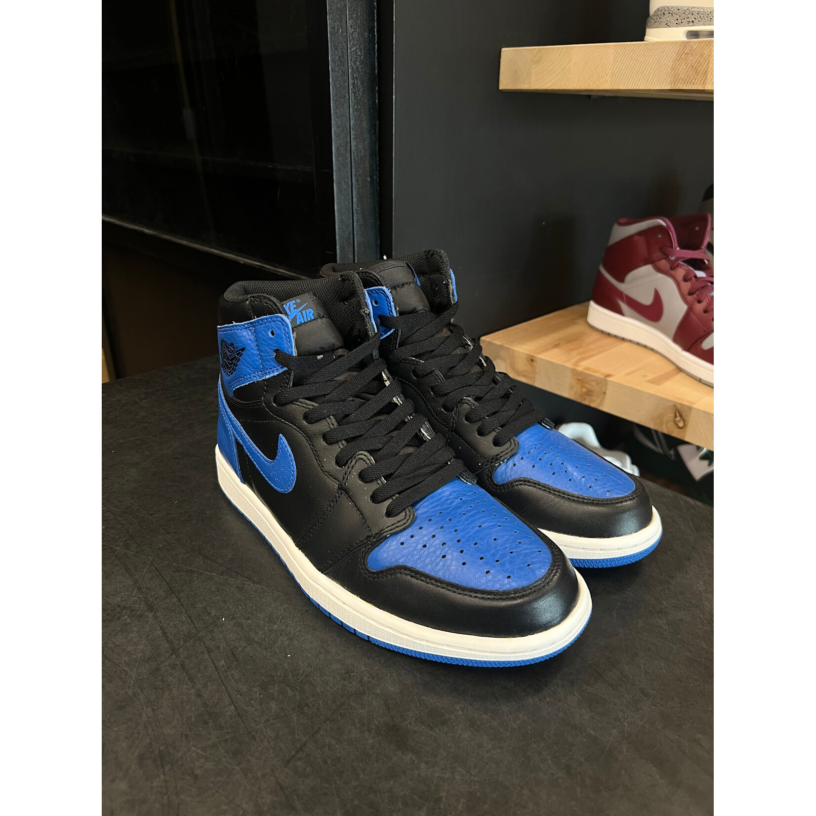 Jordan Jordan 1 Retro Royal (2017) Size 10, PREOWNED*