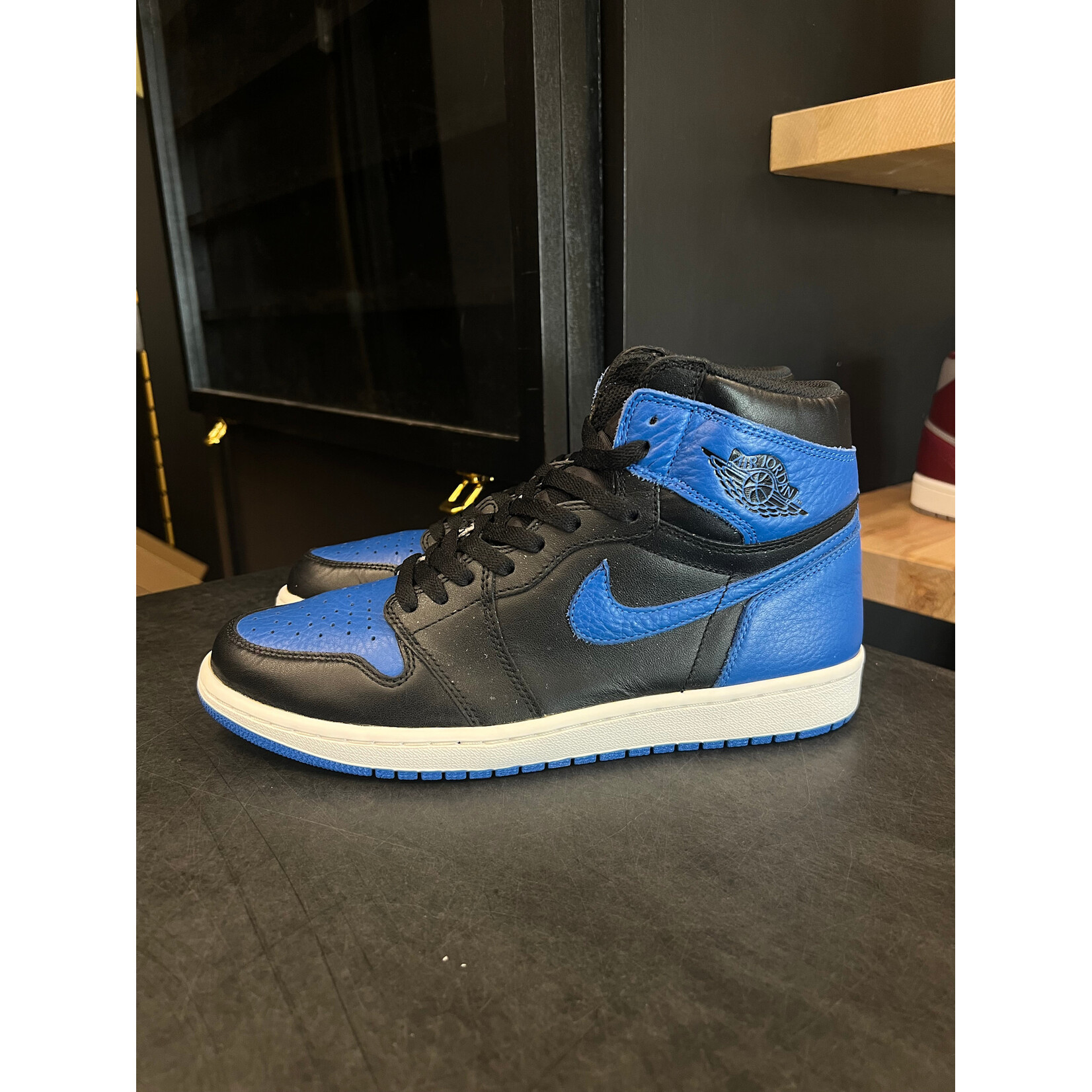 Jordan Jordan 1 Retro Royal (2017) Size 10, PREOWNED*