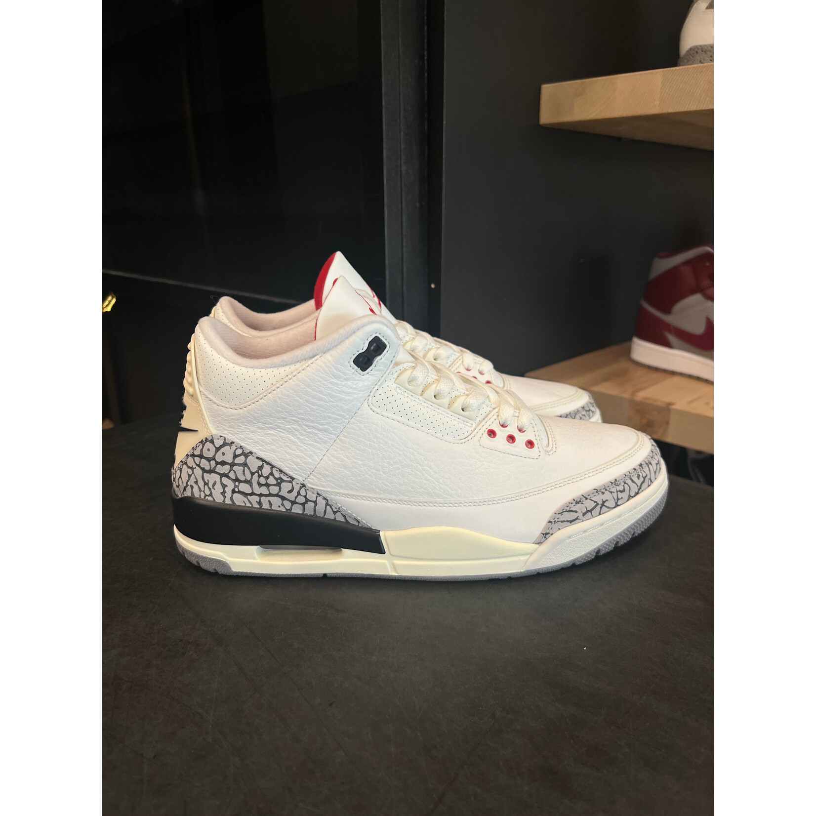 Jordan Jordan 3 Retro White Cement Reimagined Size 10, DS BRAND NEW NO BOX*
