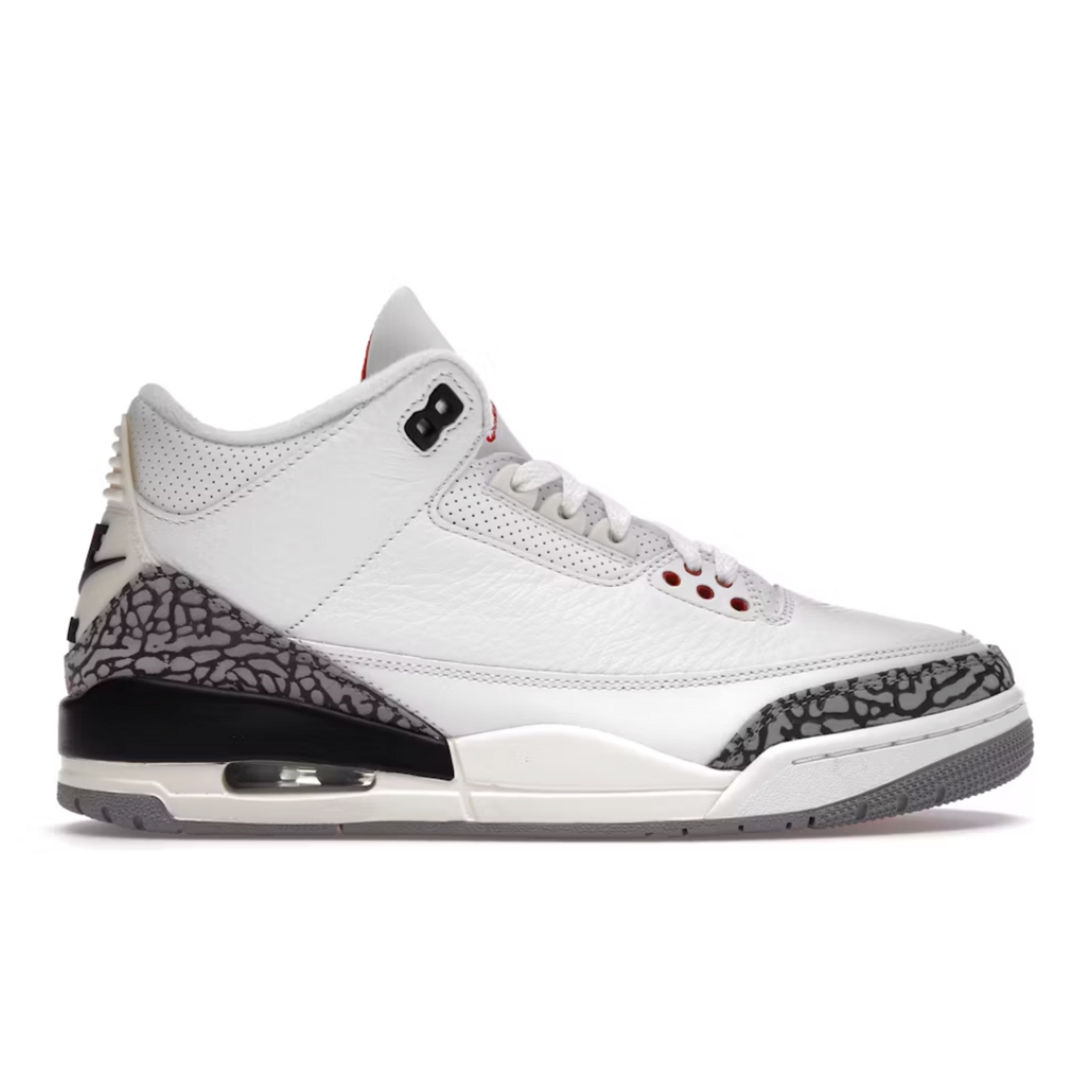 Jordan Jordan 3 Retro White Cement Reimagined Size 9, DS BRAND NEW*