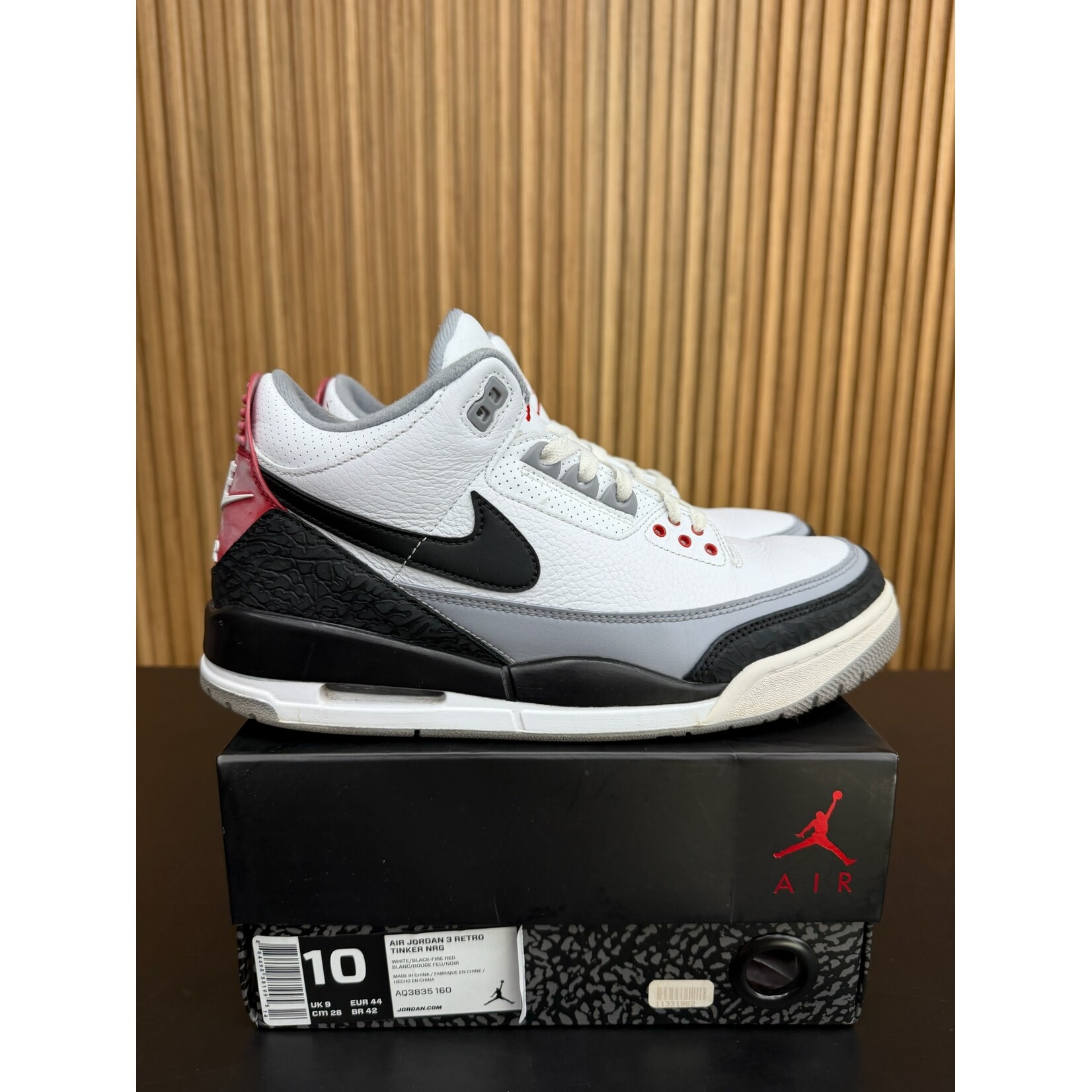 Jordan Jordan 3 Retro Tinker Hatfield Size 10, PREOWNED