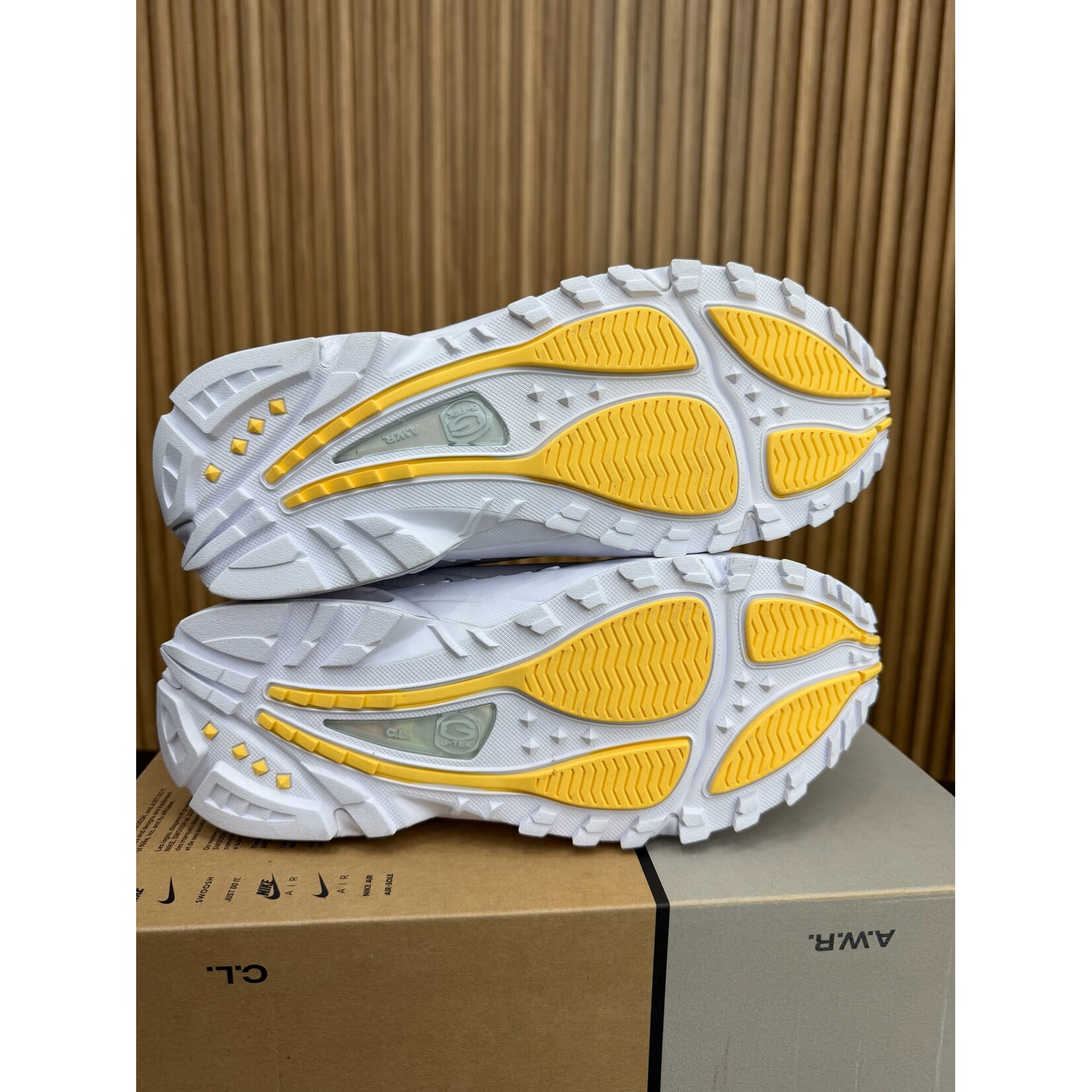 Nike Nike Hot Step Air Terra Drake NOCTA White Size 6, PREOWNED TRIED ON NO TOP LID