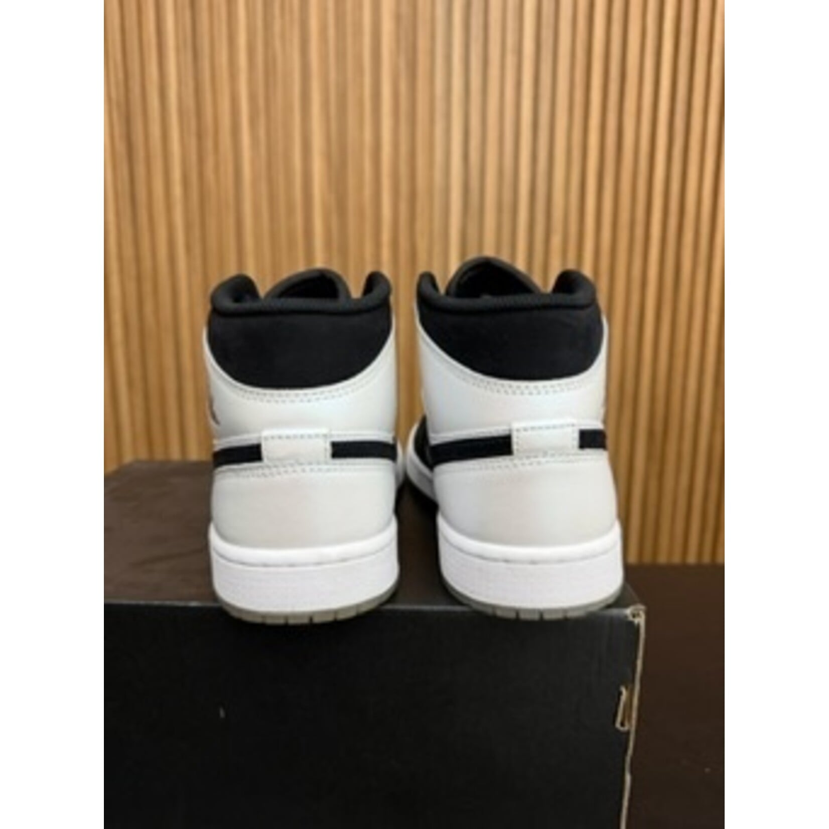 Jordan Jordan 1 Mid Diamond Shorts Size 7.5, PREOWNED