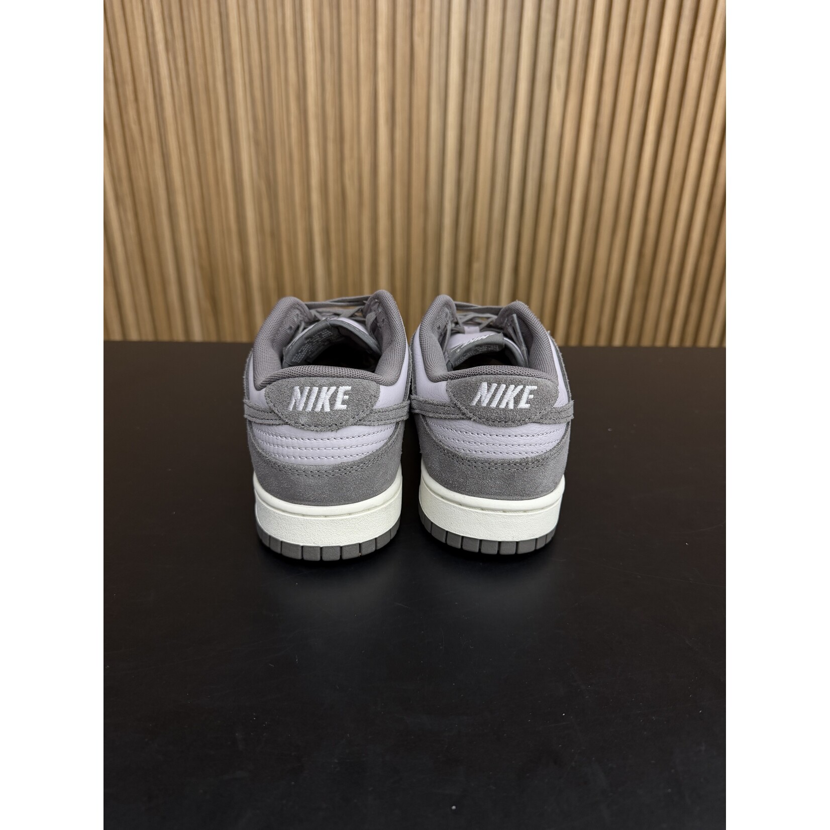 Nike Nike Dunk Low SE Platinum Violet Cave Stone Size 9, PREOWNED NO BOX