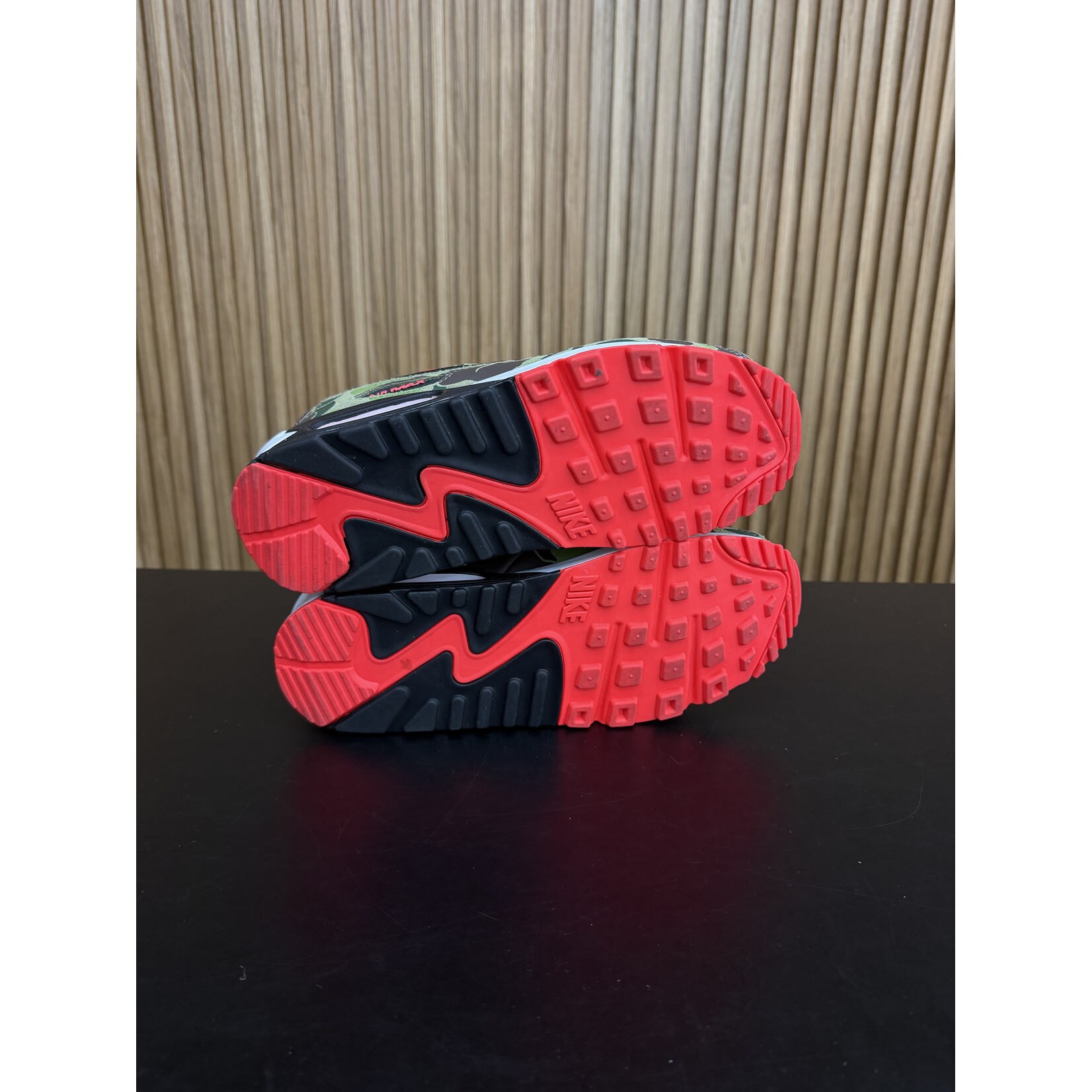 Nike Nike Air Max 90 Reverse Duck Camo Size 8.5, PREOWNED NO BOX