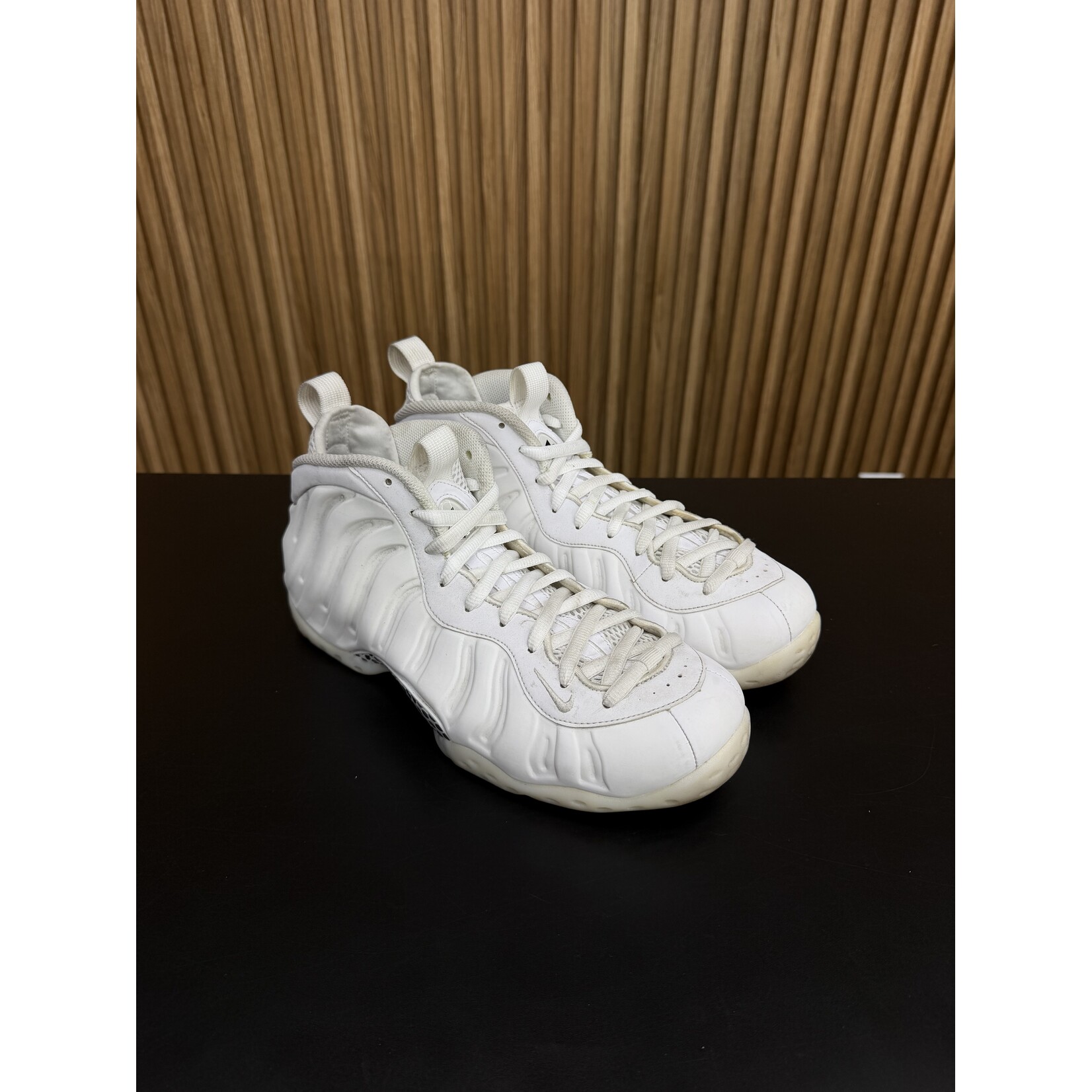 Nike Nike Air Foamposite One Triple White Size 9, PREOWNED NO BOX
