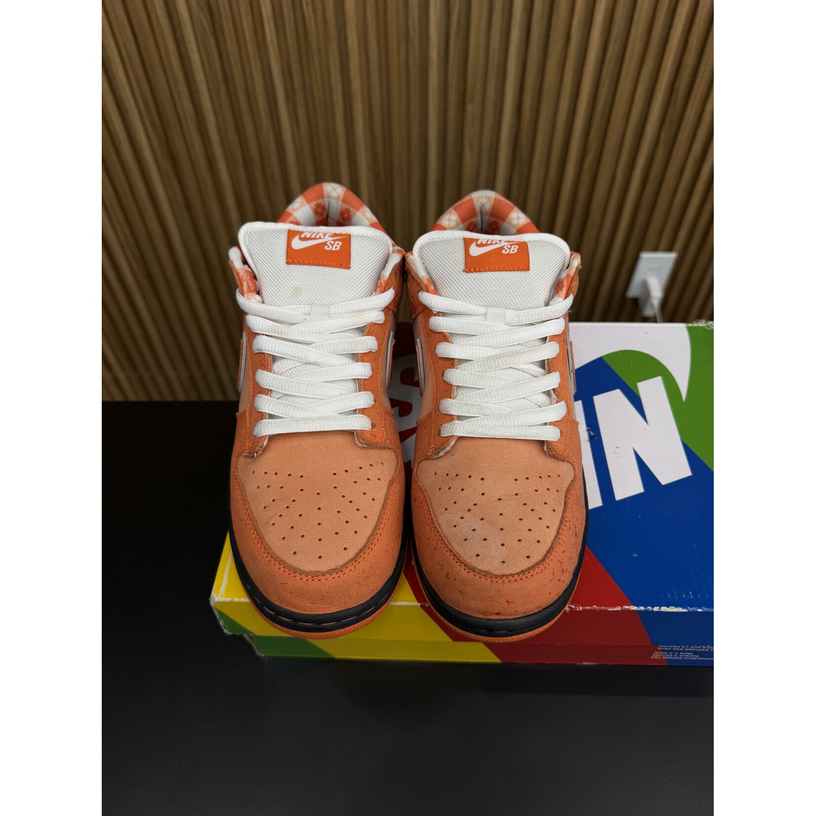 Nike Nike SB Dunk Low Concepts Orange Lobster Size 9.5, PREOWNED*