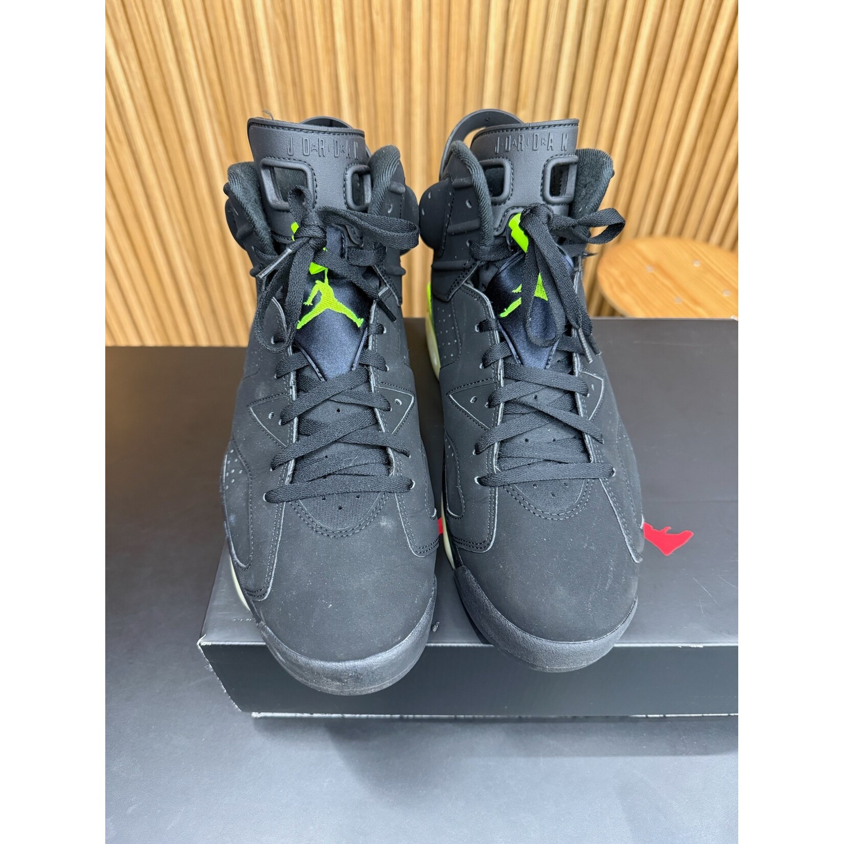Jordan Jordan 6 Retro Electric Green Size 12, PREOWNED*