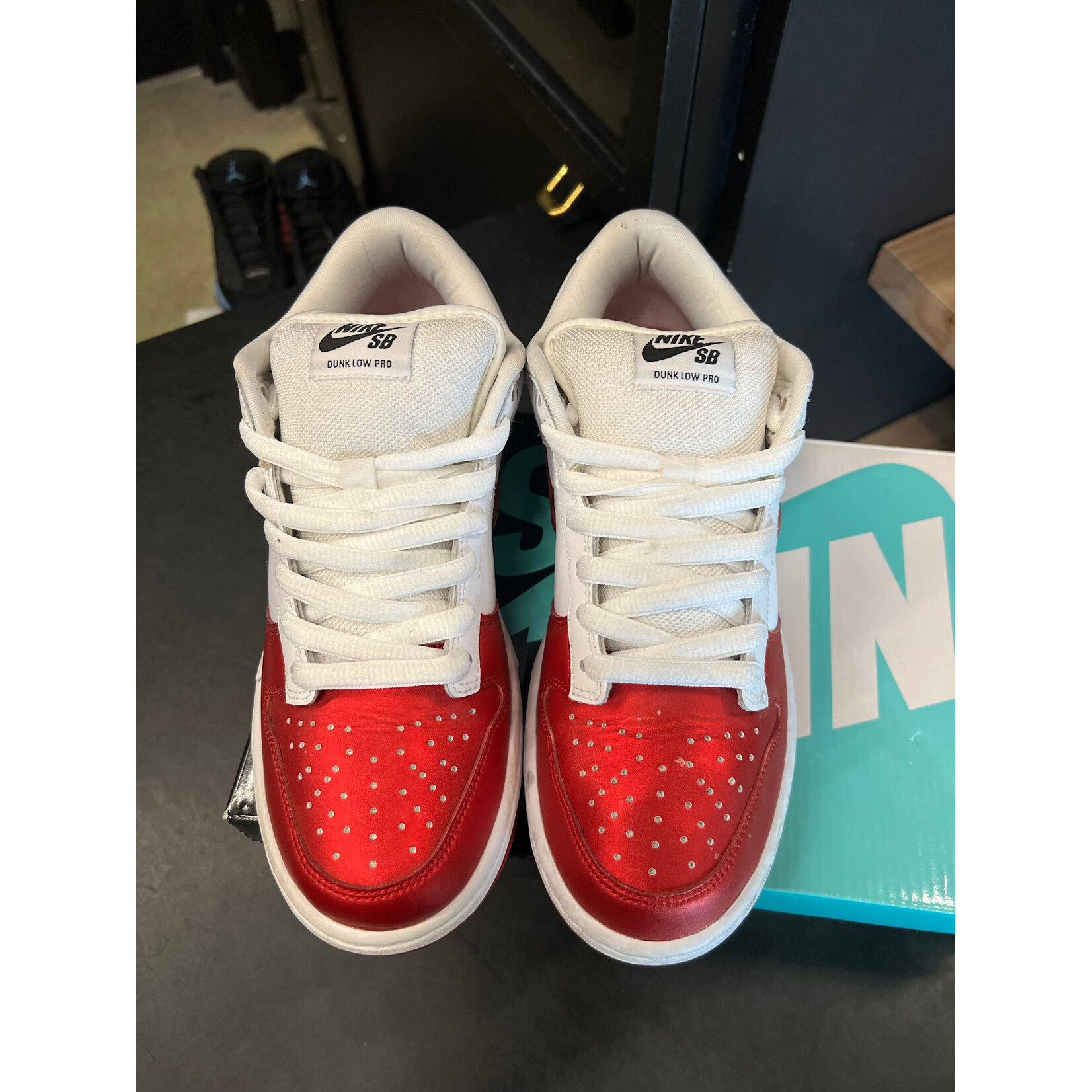 Nike Nike SB Dunk Low Supreme Jewel Swoosh Red Size 8, PREOWNED*