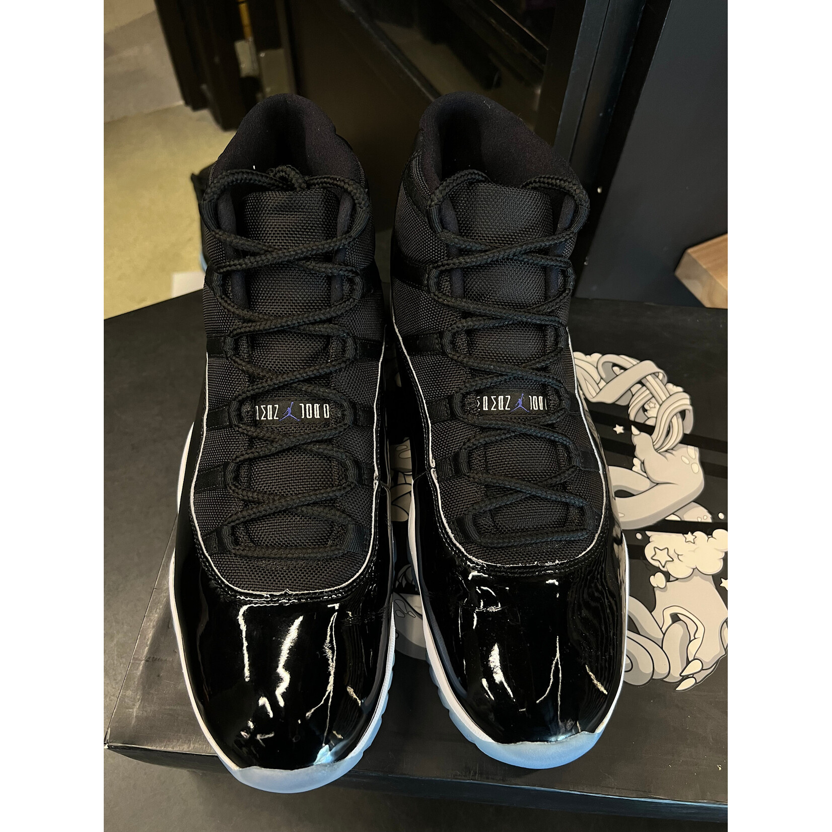 Jordan Jordan 11 Retro Space Jam (2016) Size 14, PREOWNED*
