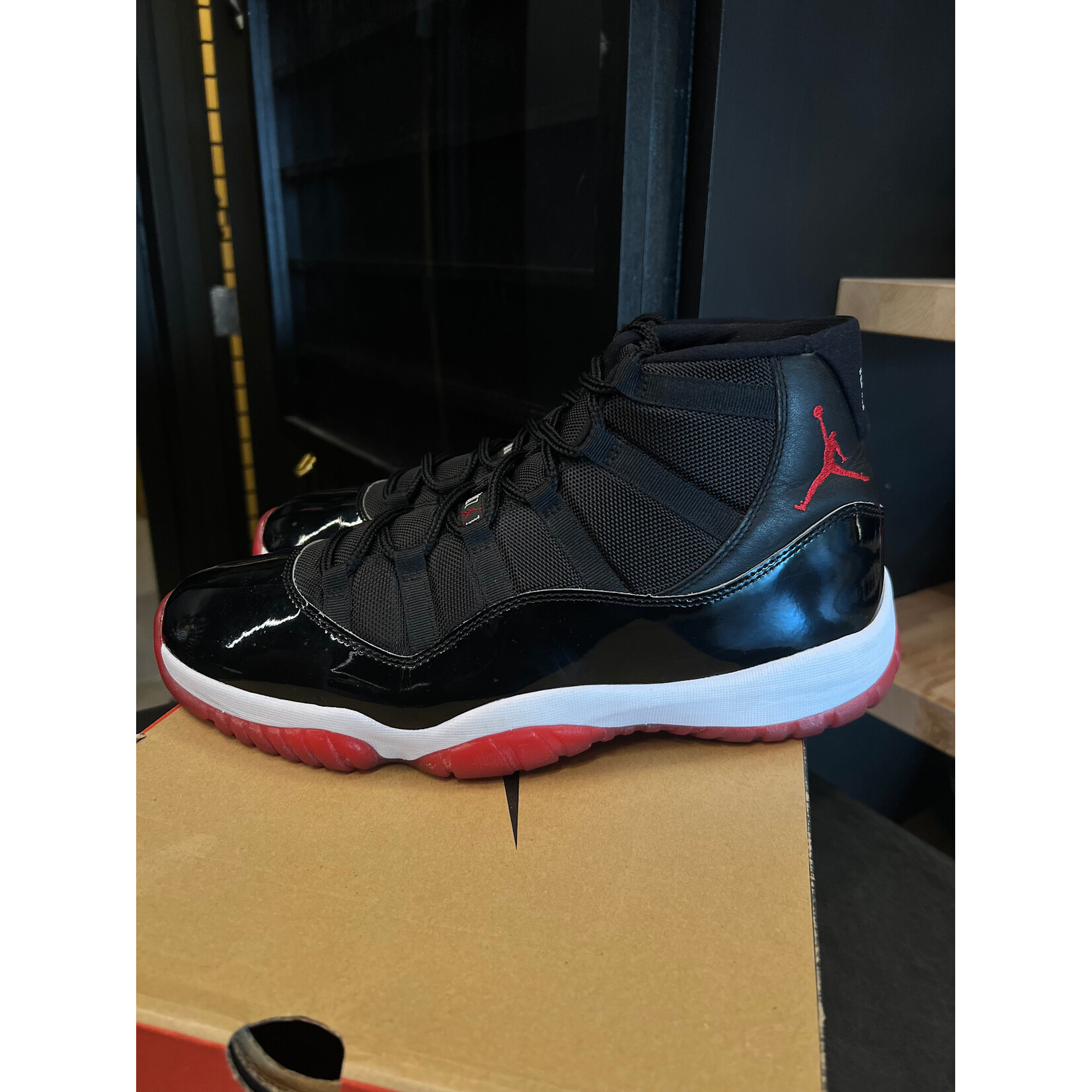Jordan Jordan 11 Retro Playoffs Bred (2019) Size 14, PREOWNED*
