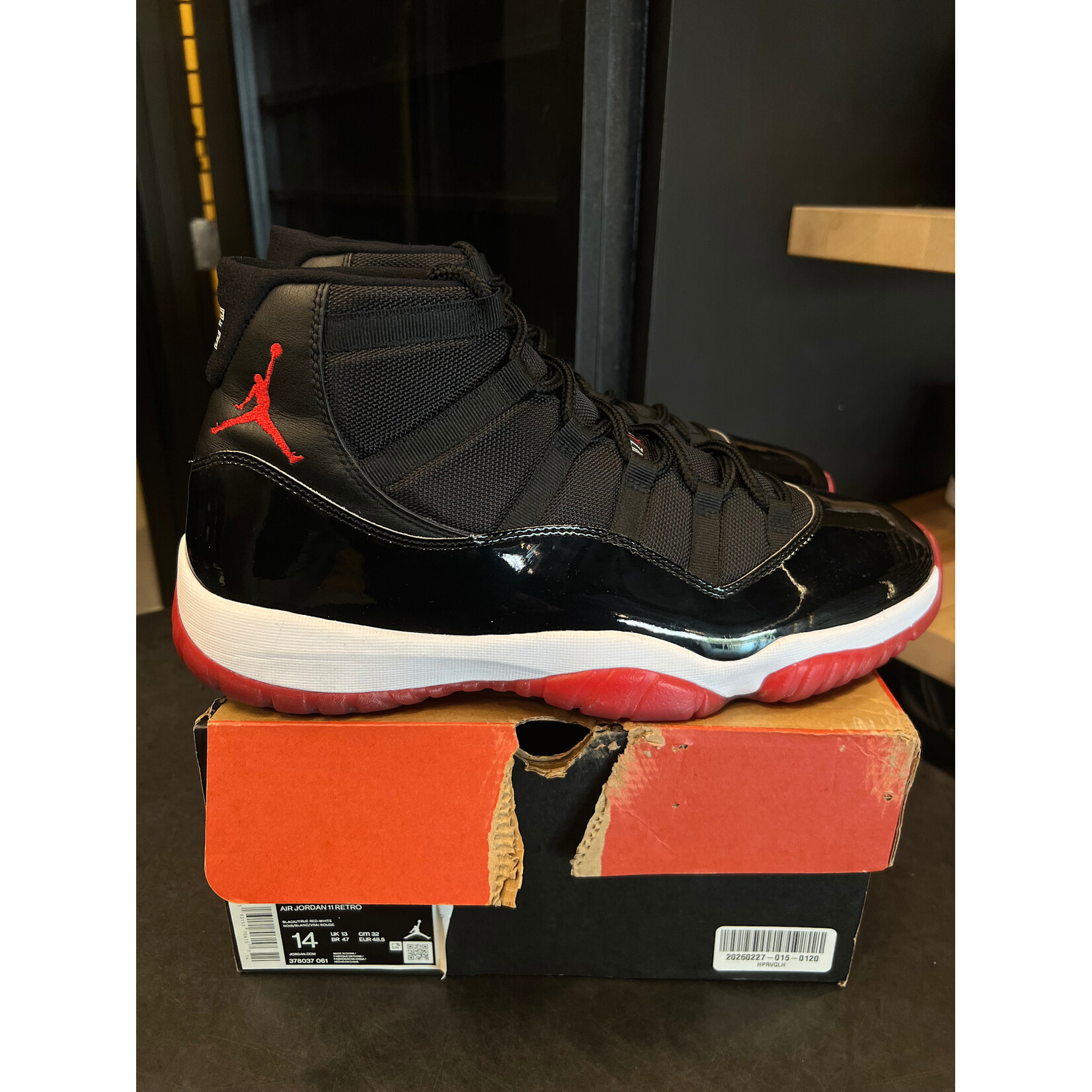 Jordan Jordan 11 Retro Playoffs Bred (2019) Size 14, PREOWNED*