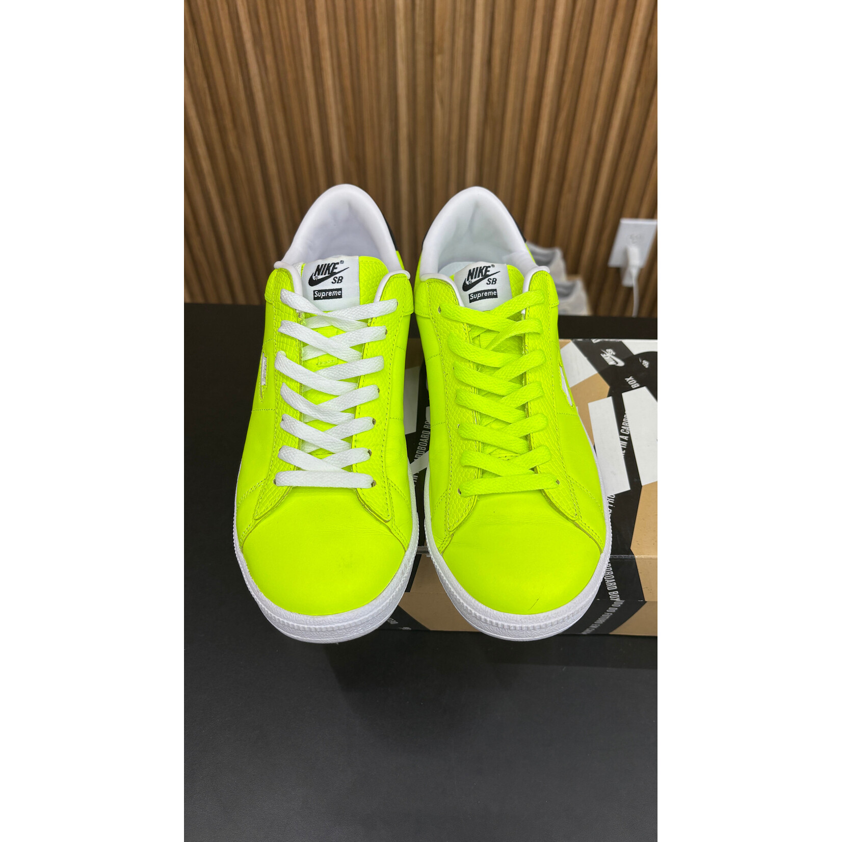 Nike Nike SB Tennis Classic Supreme Volt Size 8.5, PREOWNED