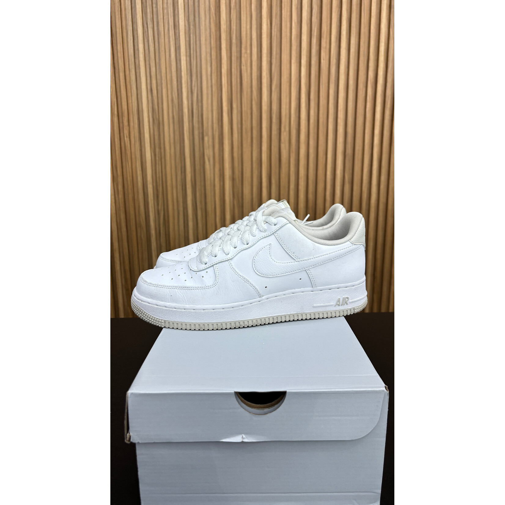 Nike Nike Air Force 1 Low '07 White Light Bone Size 8.5, PREOWNED
