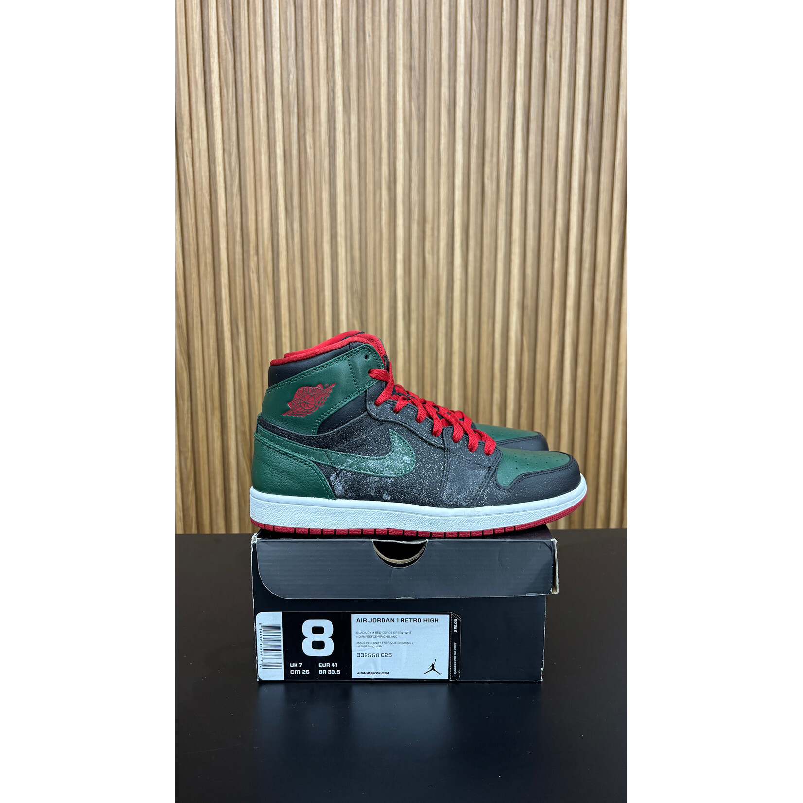 Jordan Jordan 1 Retro Green Gucci Size 8, PREOWNED