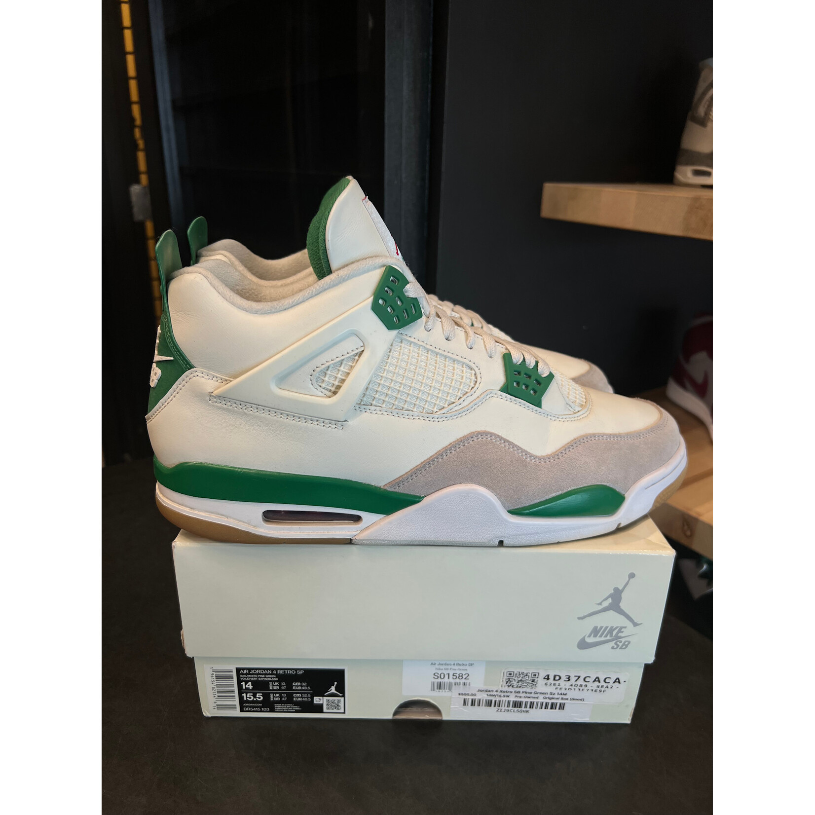 Jordan Jordan 4 Retro SB Pine Green Size 14, PREOWNED*