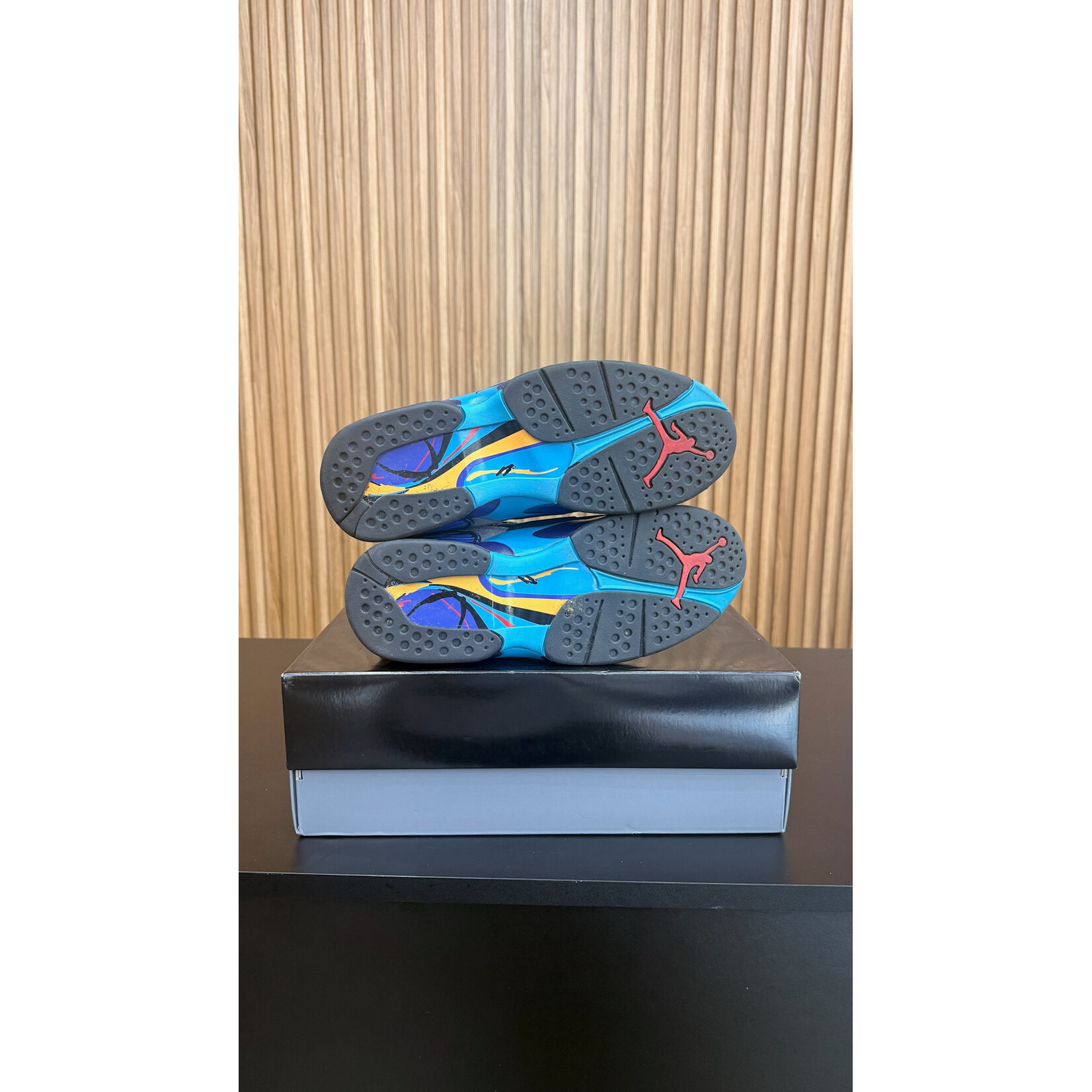Jordan Jordan 8 Retro Aqua (2025) Size 8.5, PREOWNED*