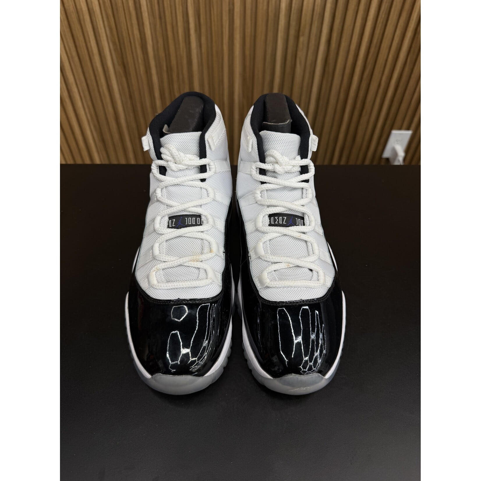Jordan Jordan 11 Retro Concord (2018) Size 11, PREOWNED NO BOX