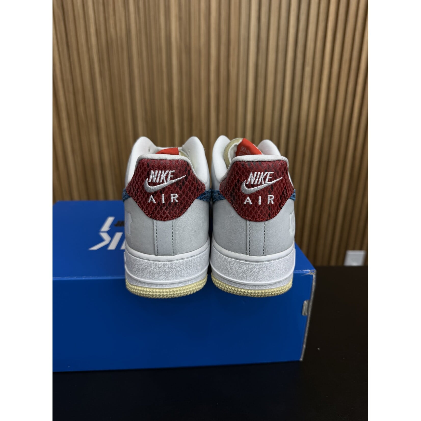 Nike Nike Air Force 1 Low SP Undefeated 5 On It Dunk vs. AF1 Size 10, PREOWNED