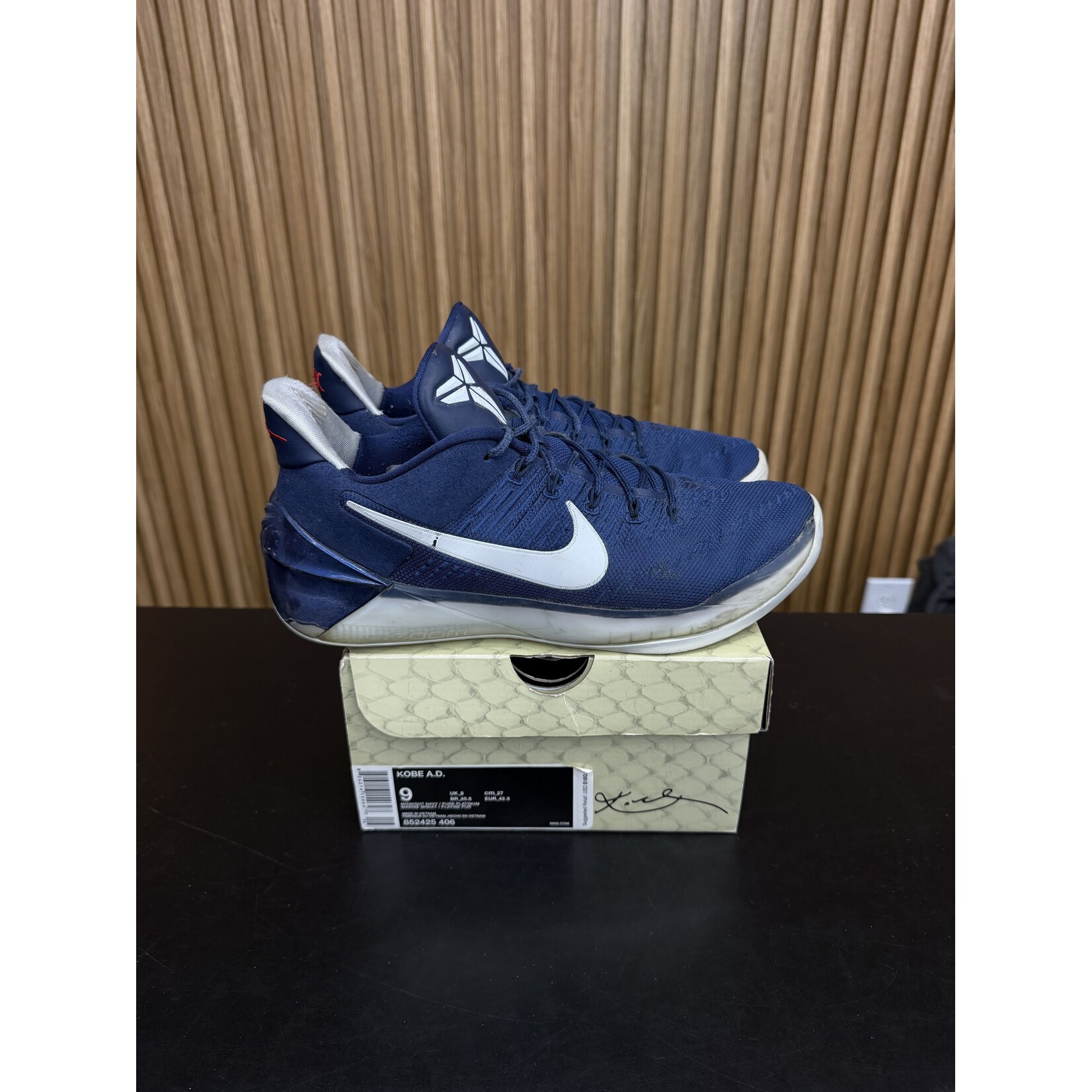 Nike Nike Kobe A.D. Midnight Navy Size 9, PREOWNED
