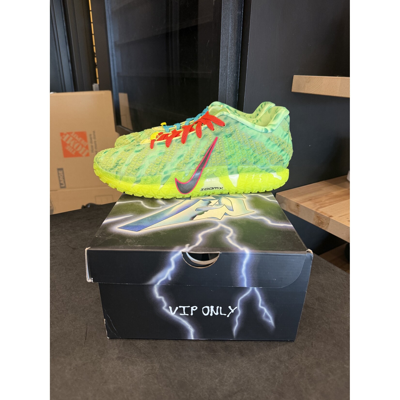Nike Nike Ja 3 Zombie Size 13, PREOWNED*
