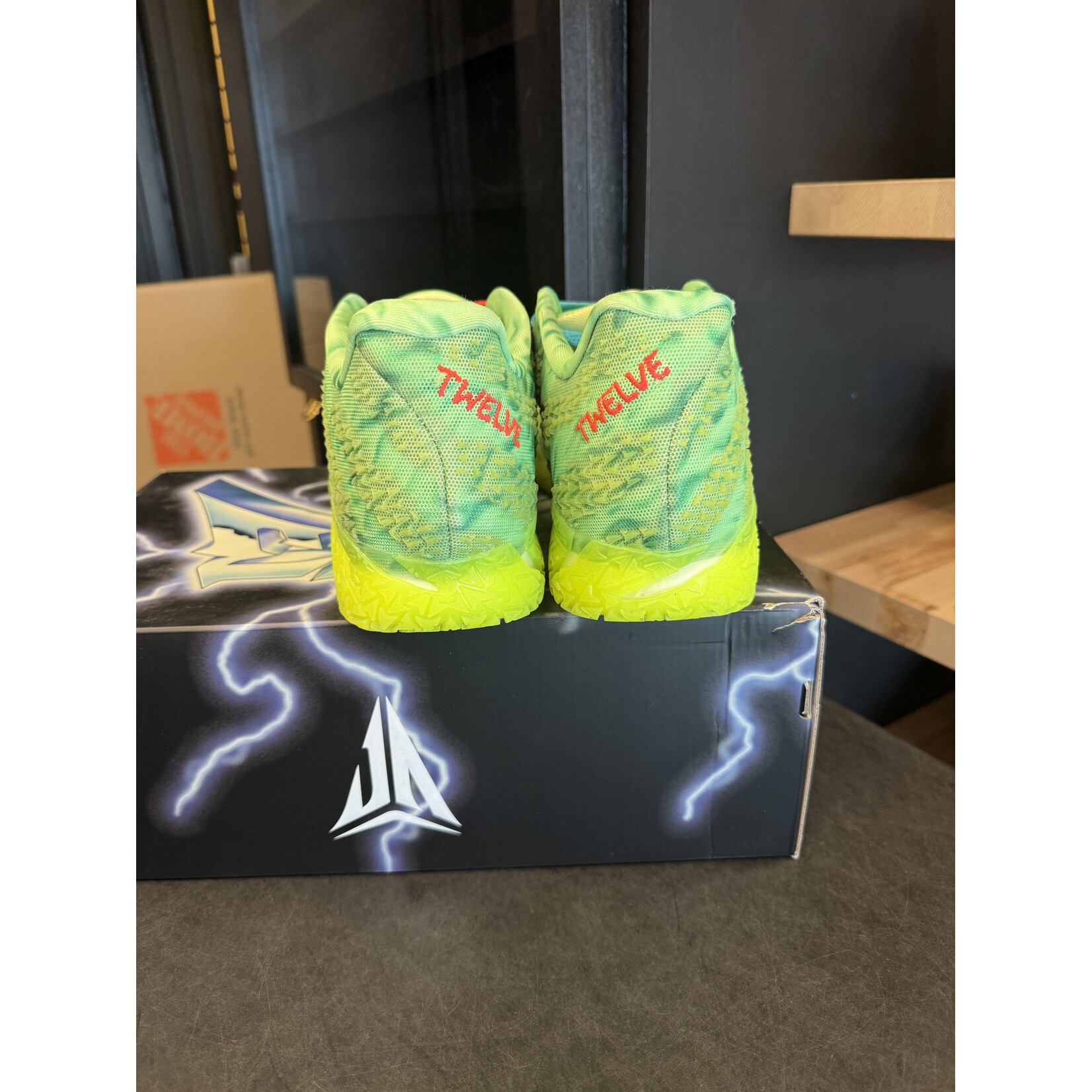 Nike Nike Ja 3 Zombie Size 13, PREOWNED*