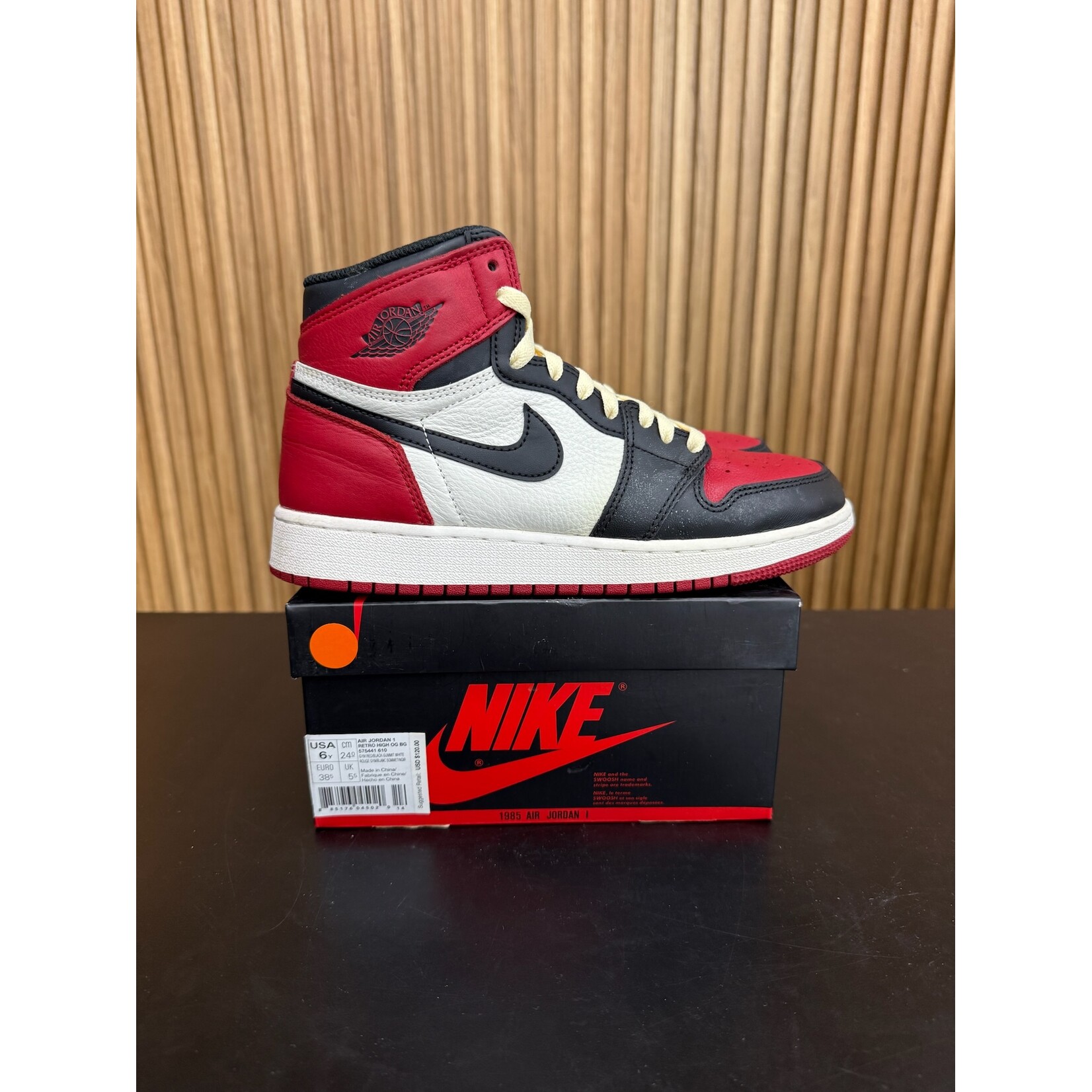 Jordan Jordan 1 Retro High Bred Toe (GS) Size 6, PREOWNED*