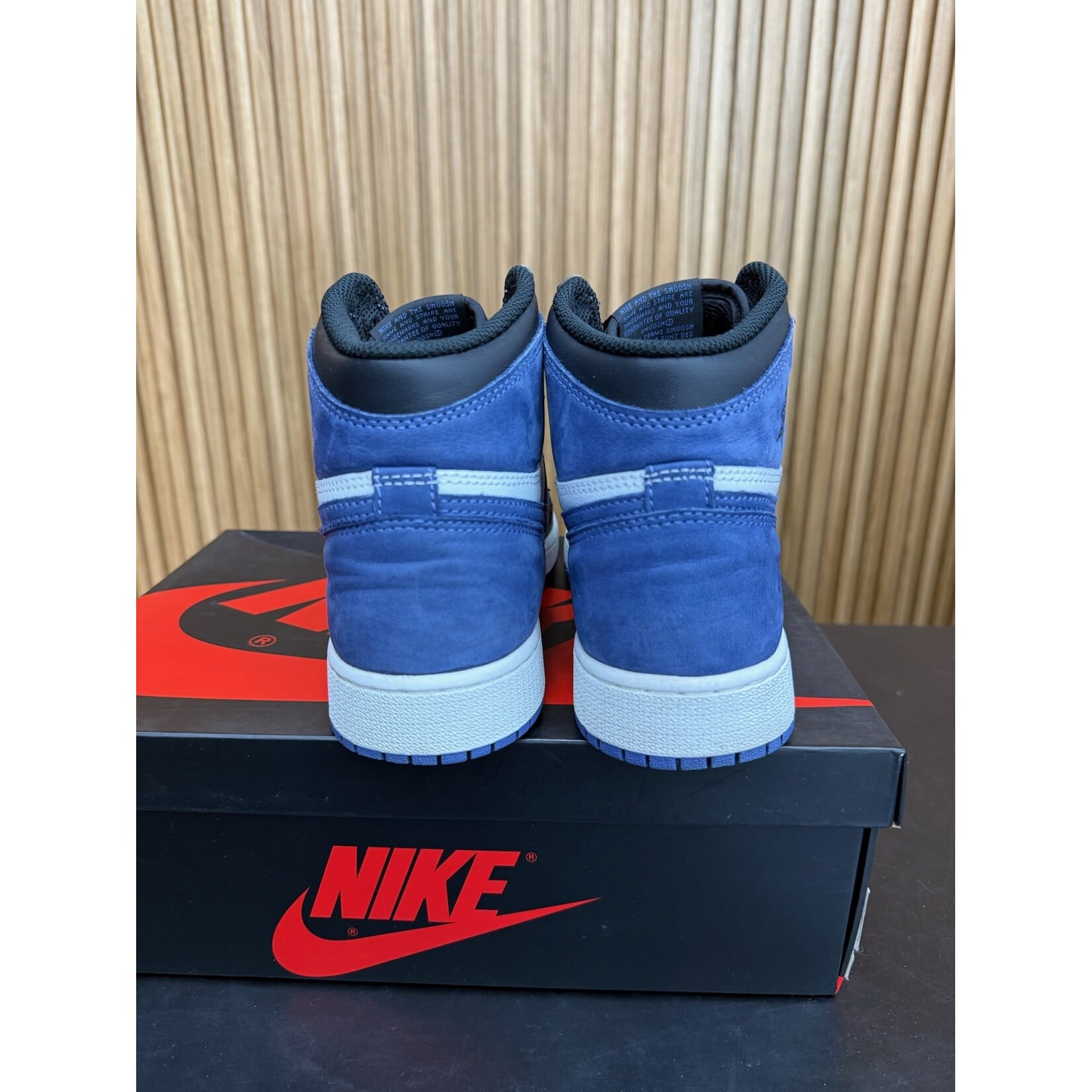 Jordan Jordan 1 Retro High Blue Moon (GS) Size 6, PREOWNED*