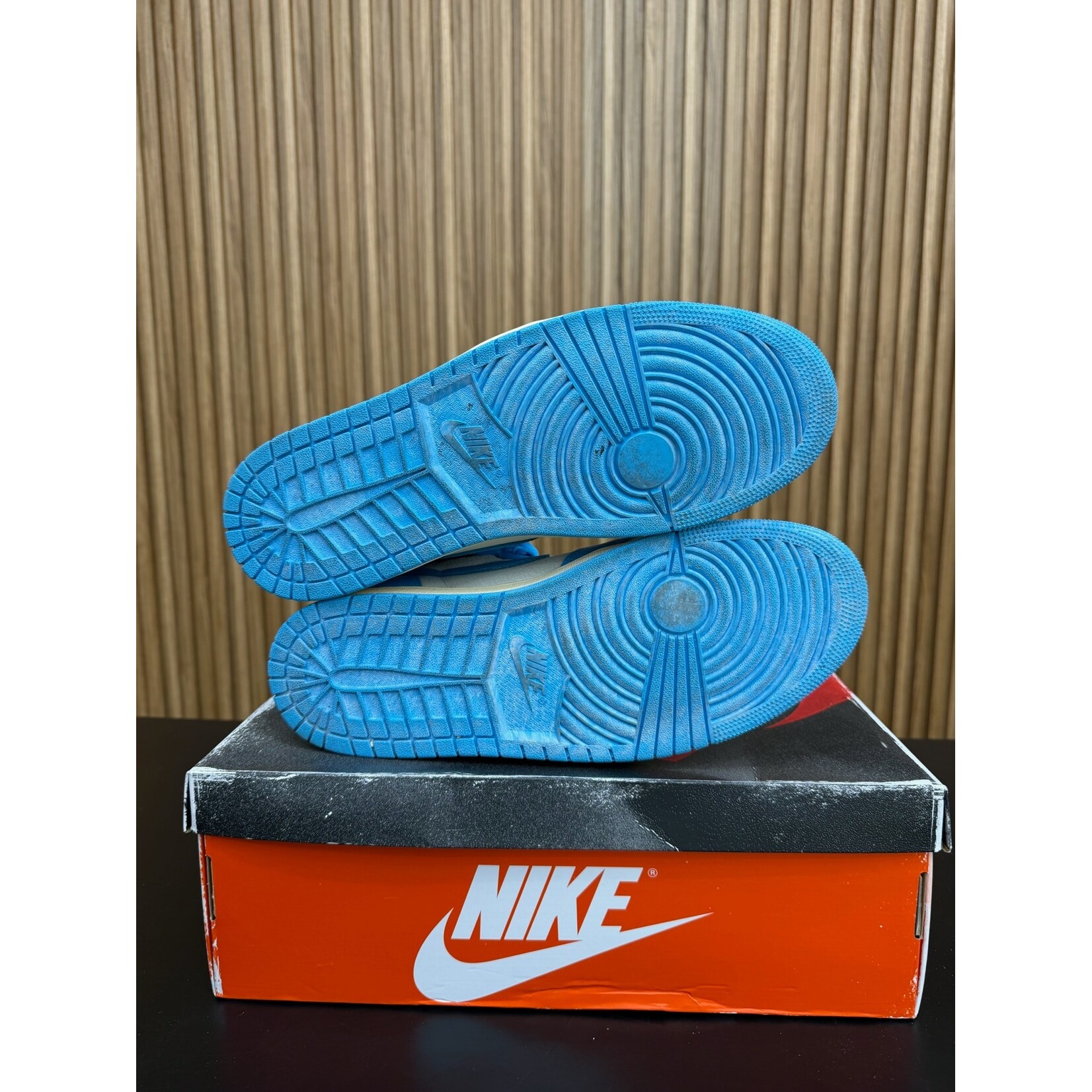 Jordan Jordan 1 Retro High OG UNC Reimagined Size 12, PREOWNED*