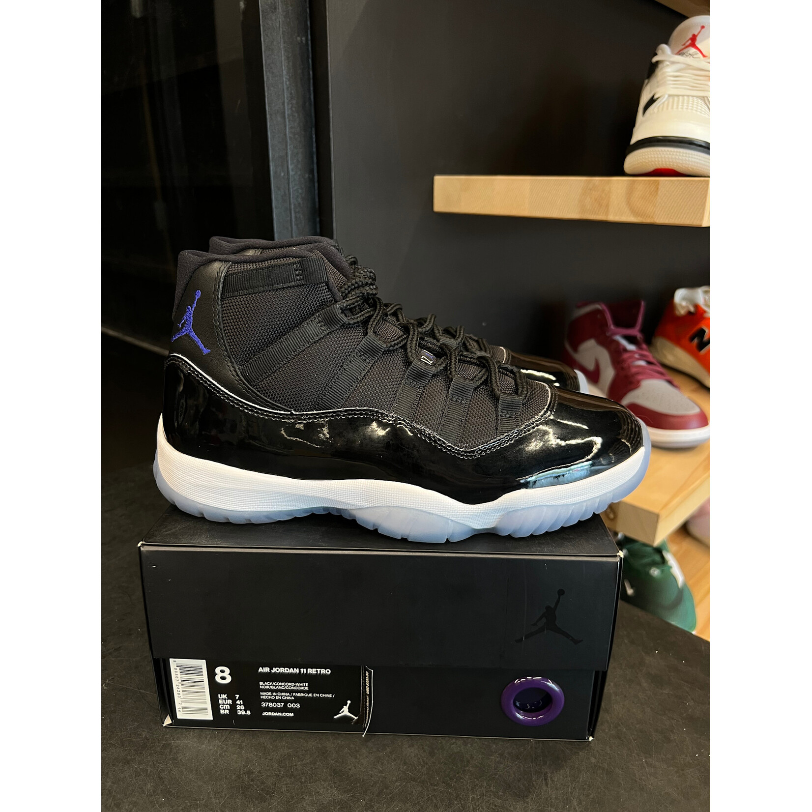 Jordan Jordan 11 Retro Space Jam (2016) Size 8, PREOWNED