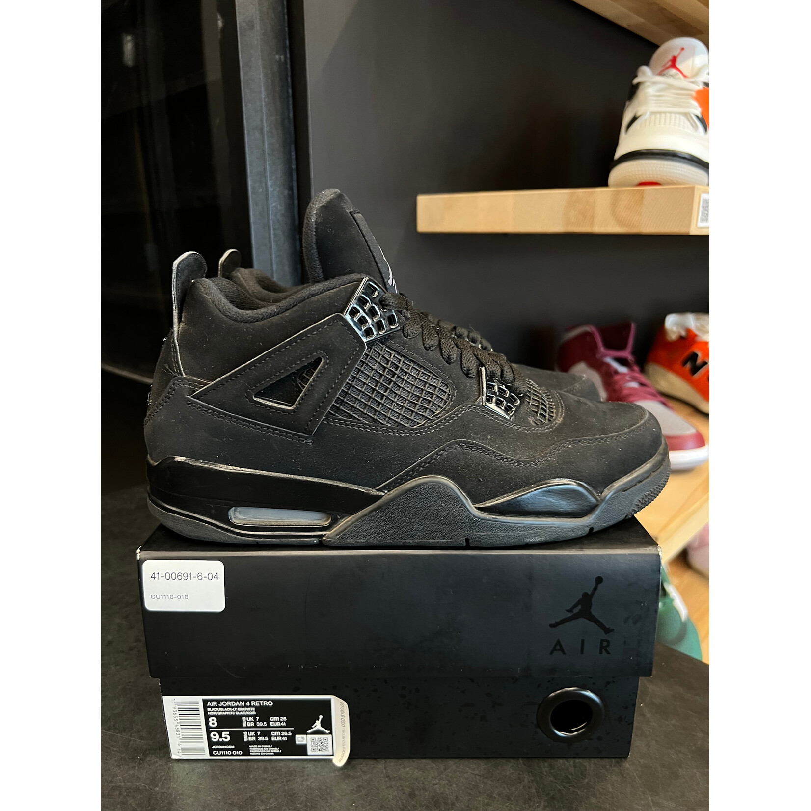 Jordan Jordan 4 Retro Black Cat (2020) Size 8, PREOWNED