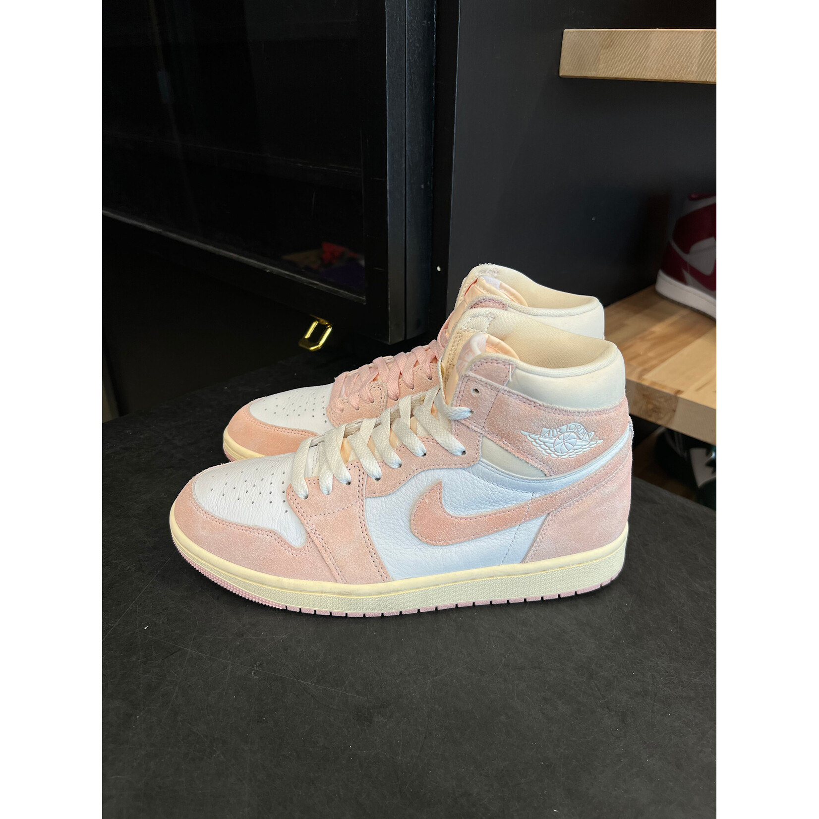 Jordan Jordan 1 Retro High OG Washed Pink (Women's) Size 8.5, PREOWNED