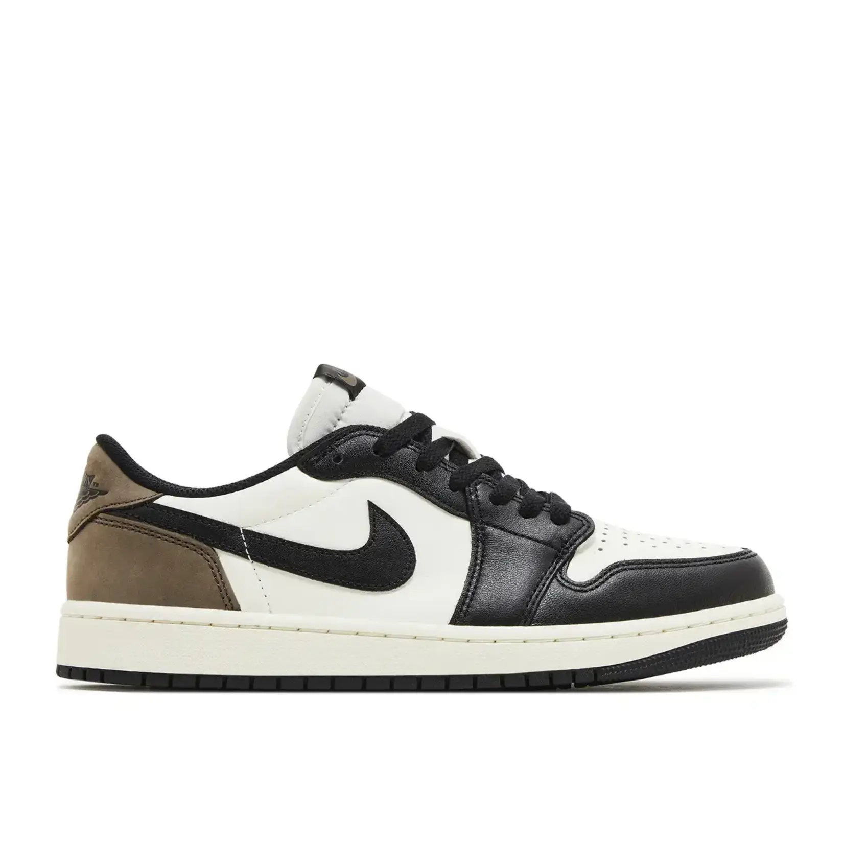Jordan Jordan 1 Retro Low OG Mocha Size 10, DS BRAND NEW*