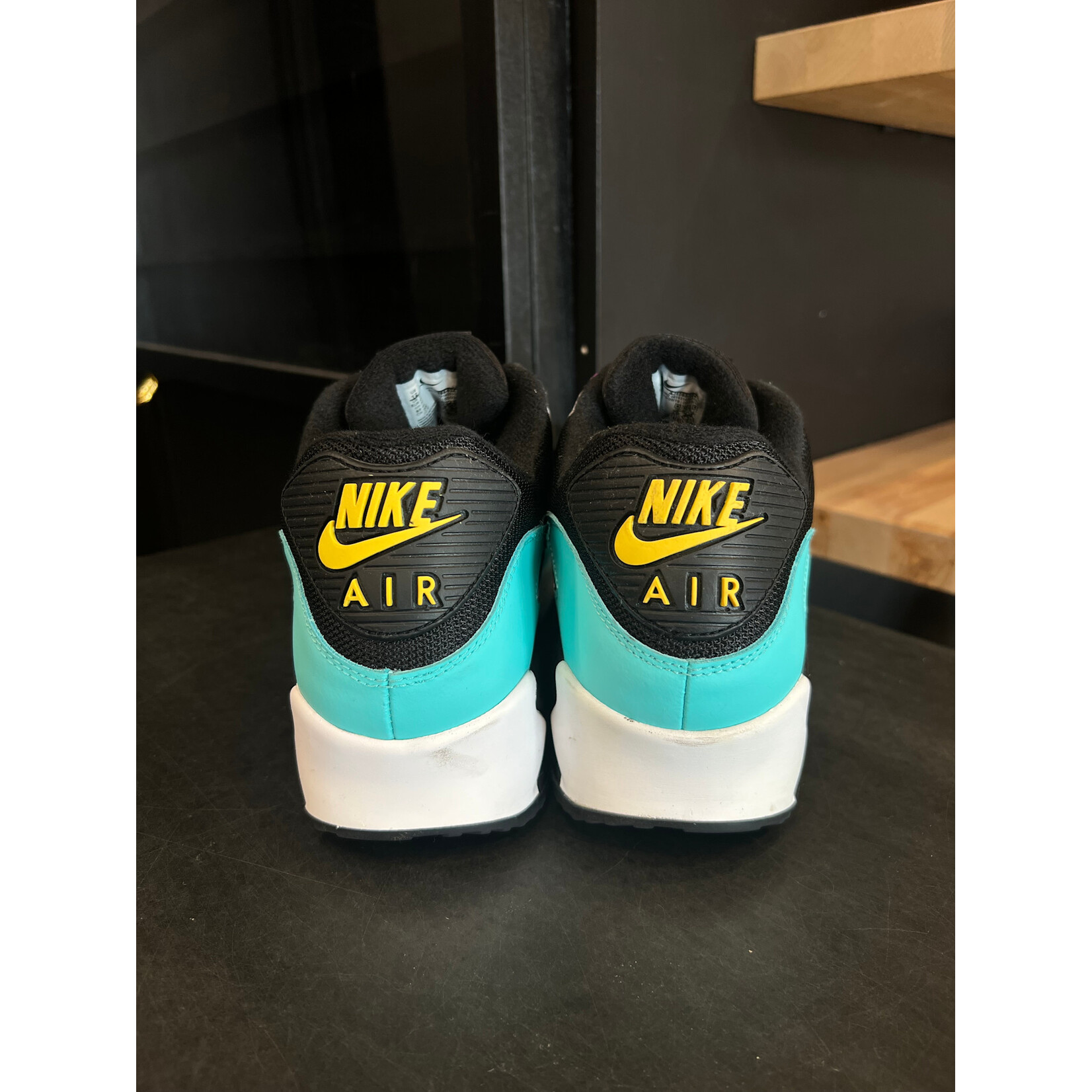 Nike Nike Air Max 90 Black Bright Violet White Size 12, PREOWNED