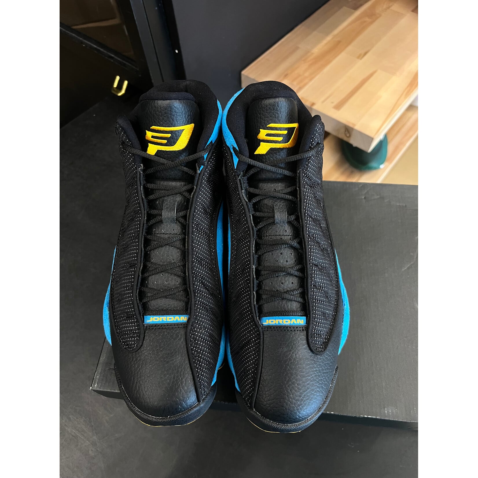Jordan Jordan 13 Retro Chris Paul Away Size 10, PREOWNED*