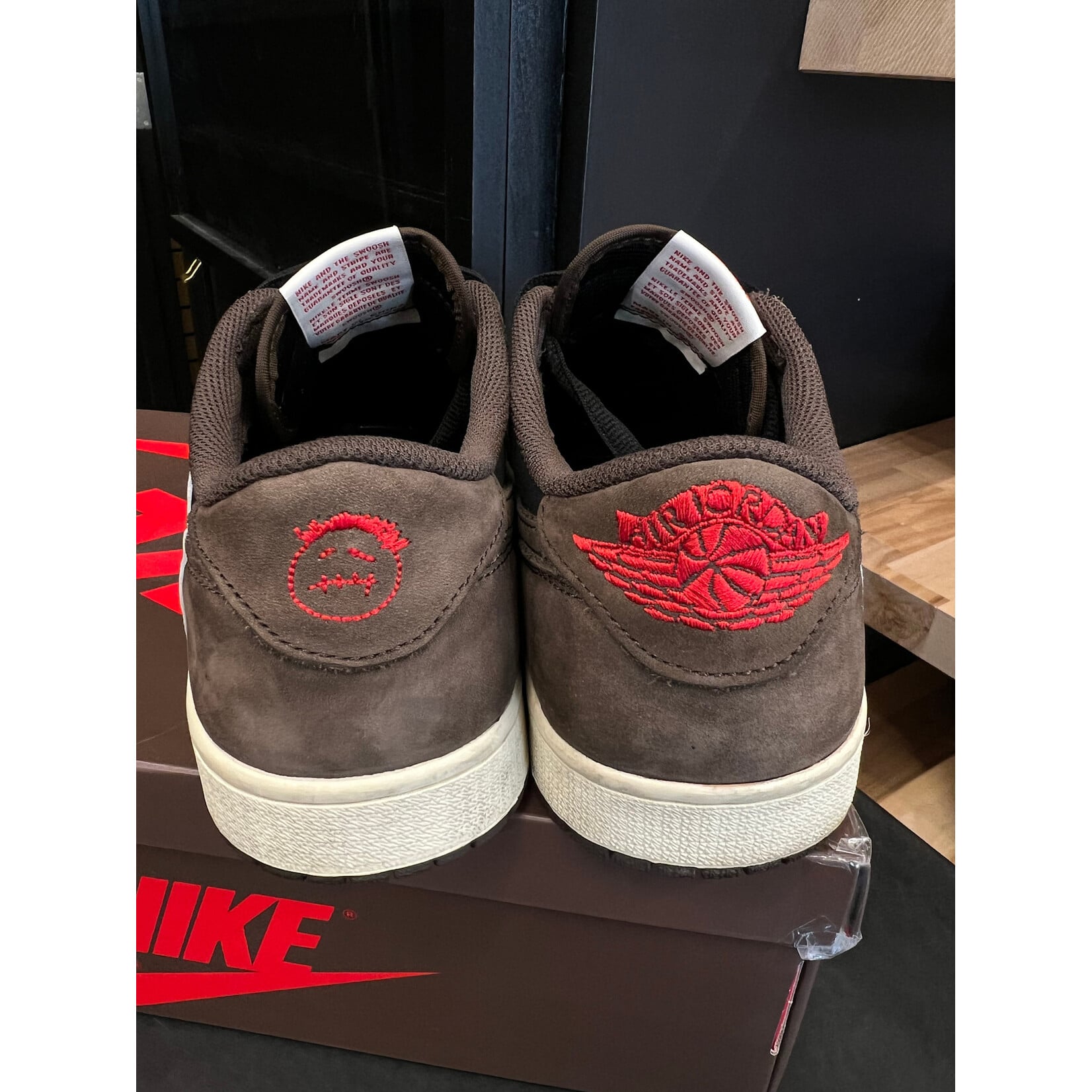 Jordan Jordan 1 Retro Low OG SP Travis Scott Mocha Size 9, PREOWNED*