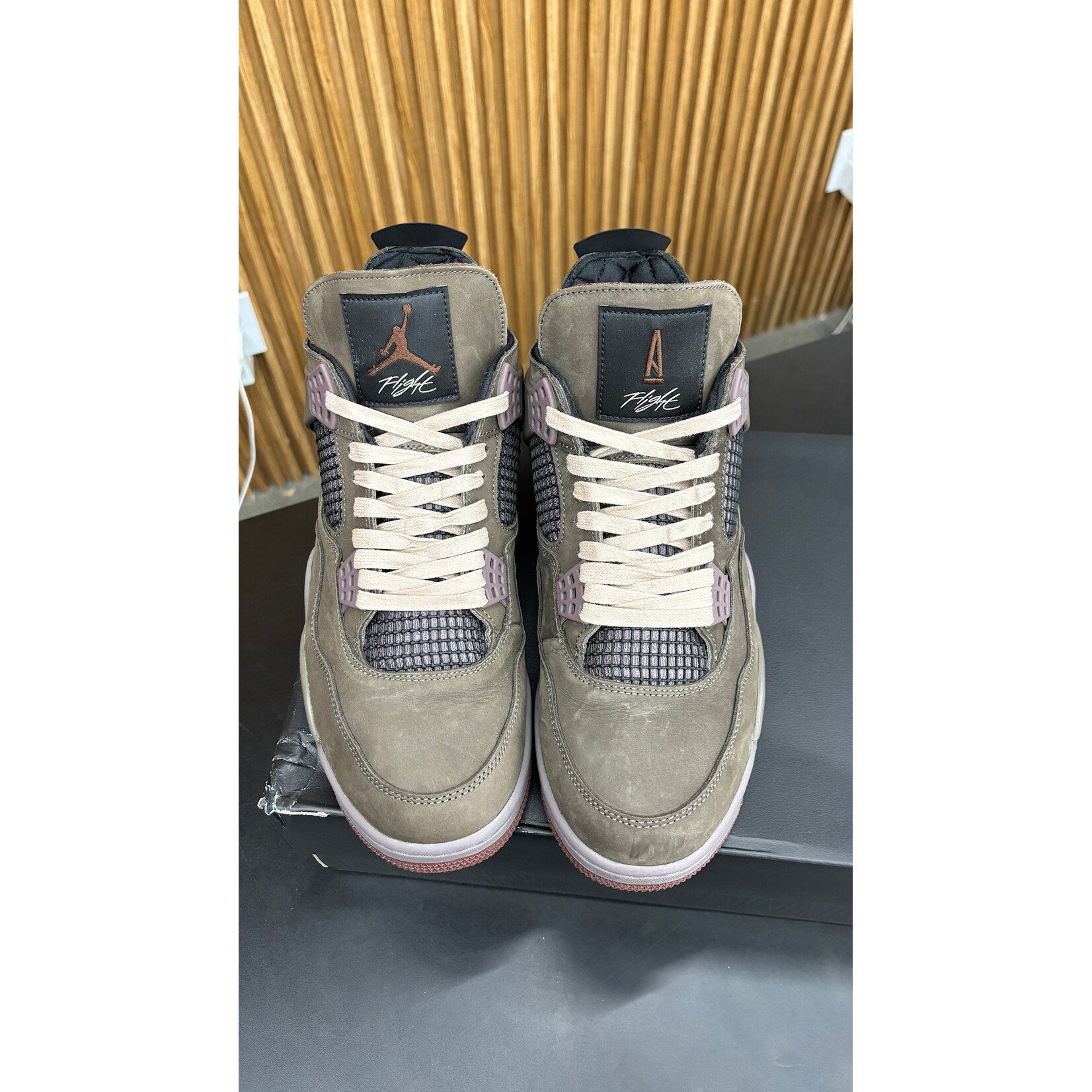 Jordan Jordan 4 Retro SP A Ma Maniére Dark Mocha Size 11, PREOWNED