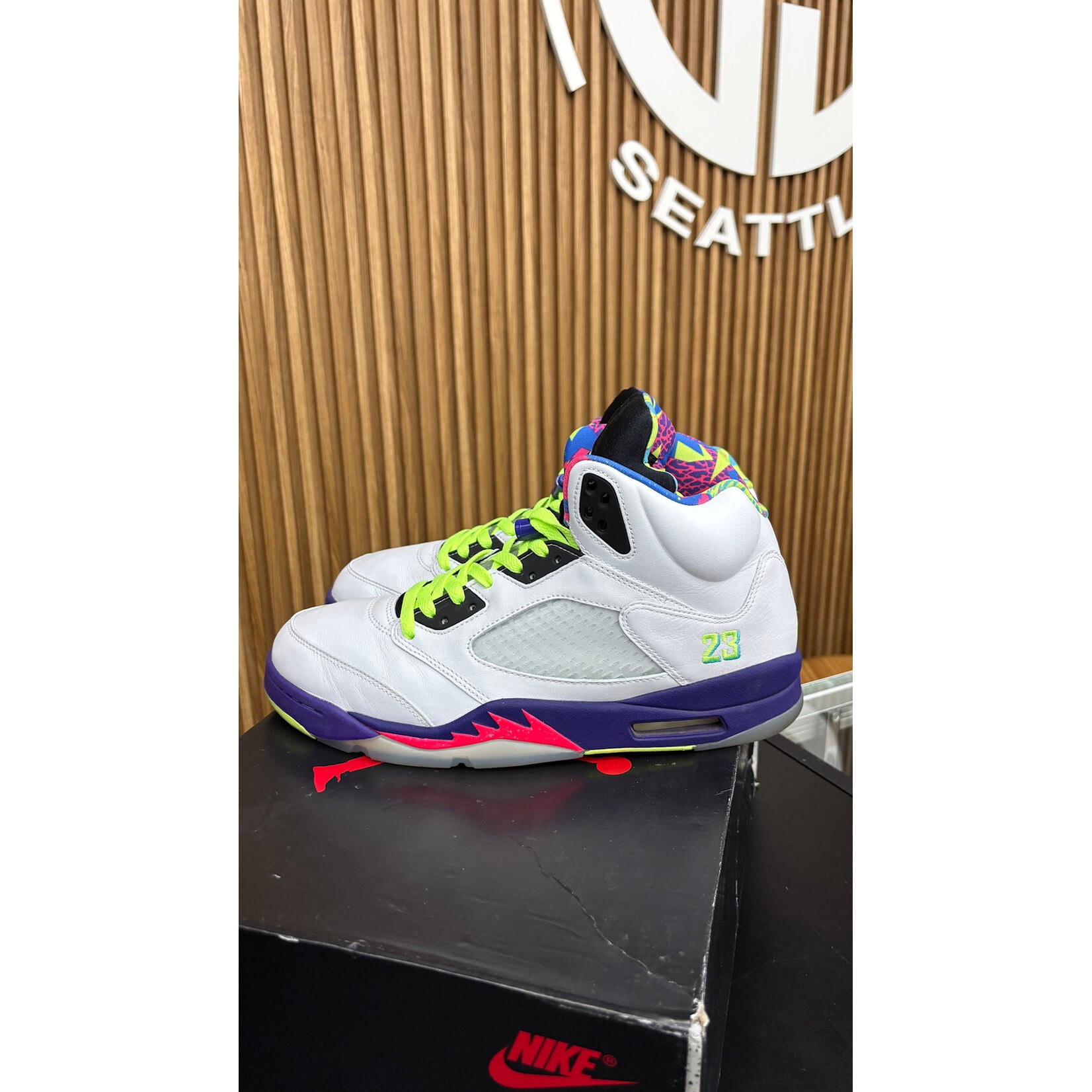 Jordan Jordan 5 Retro Alternate Bel-Air Size 12, PREOWNED*