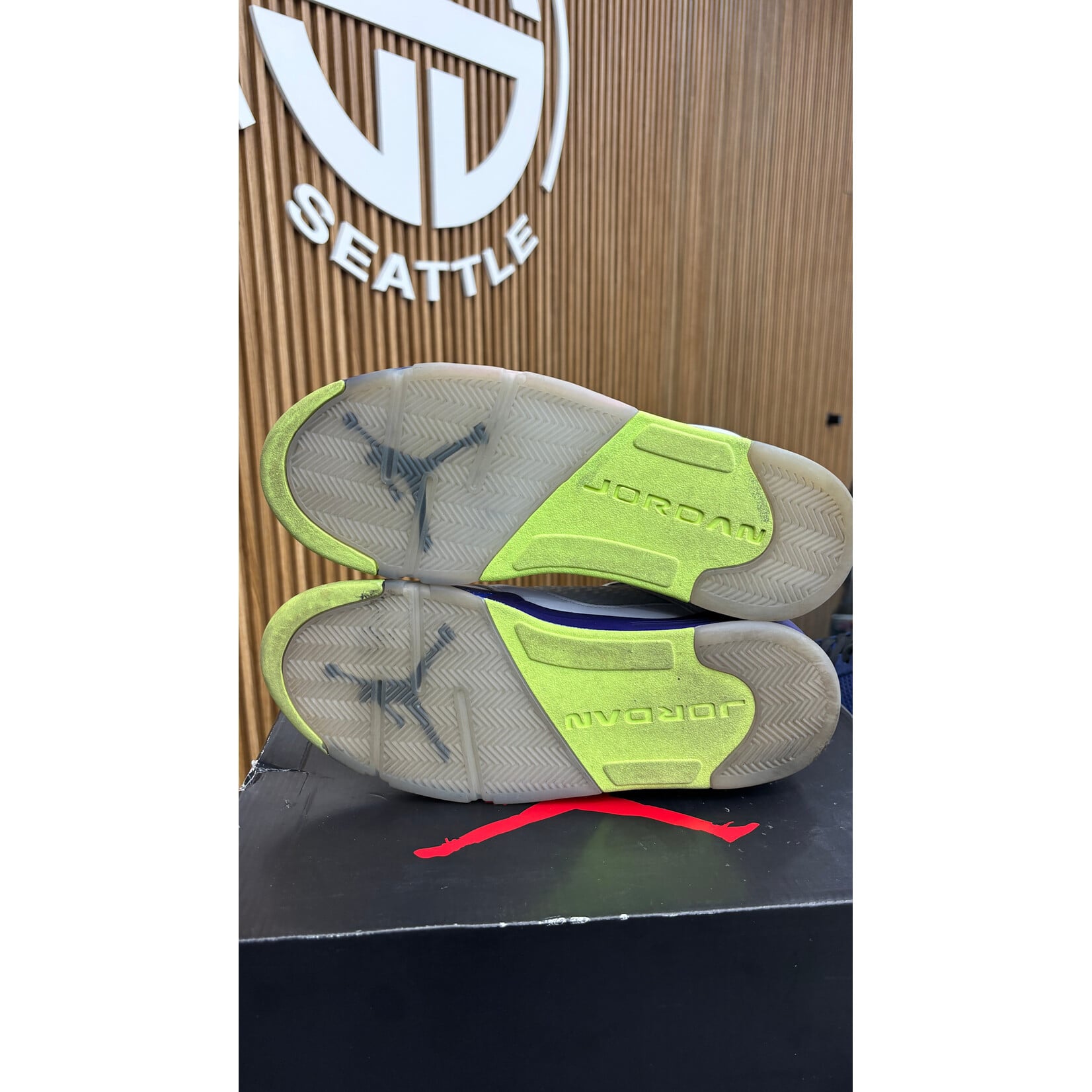Jordan Jordan 5 Retro Alternate Bel-Air Size 12, PREOWNED*