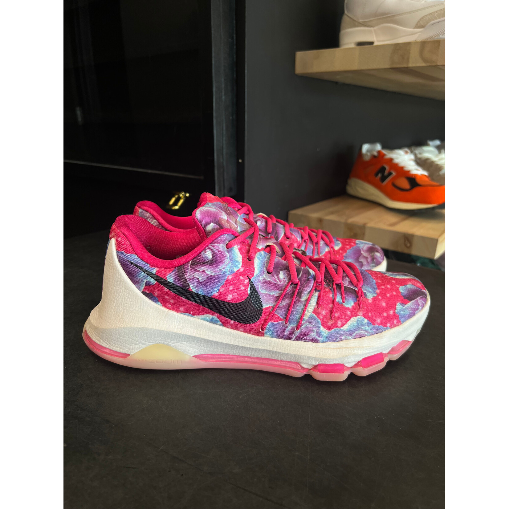 Nike Nike KD 8 Aunt Pearl Size 8.5, PREOWNED